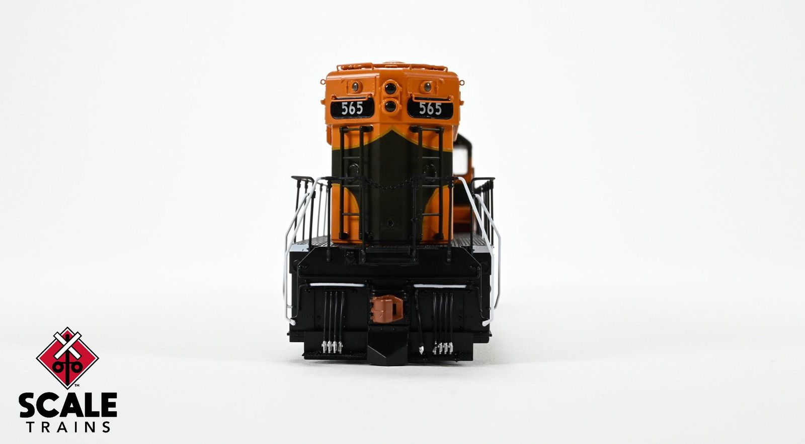 ScaleTrains SXT41168 Rivet Counter HO Scale EMD SD7, Great Northern/Empire Builder/As Delivered 566 DCC & Sound Equipped