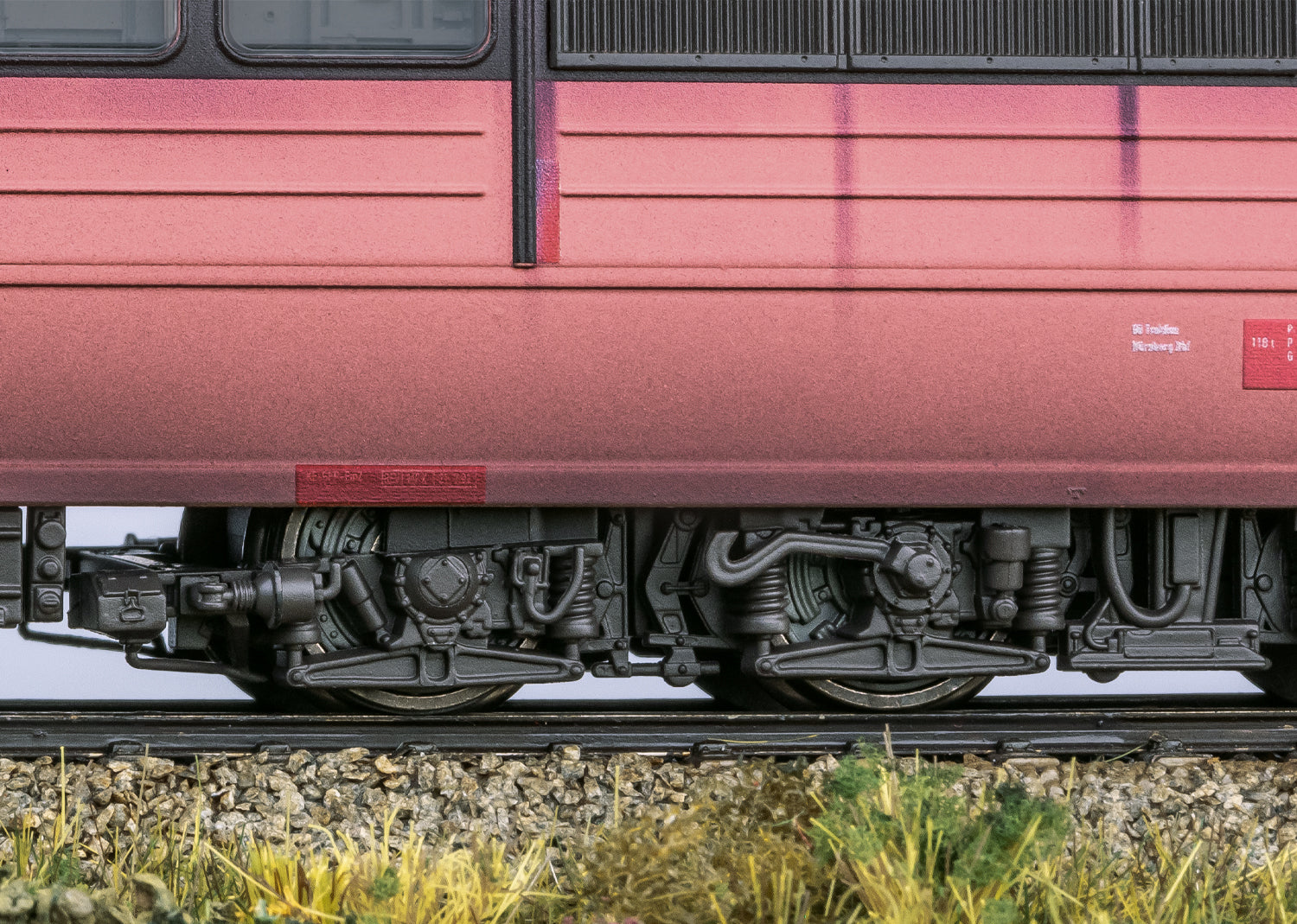 Trix 25655 HO Class 151 Electric Locomotive MFX DCC/Sound