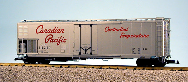 USA Trains R16715 G Canadian Pacific 50' Reefer Car Silver