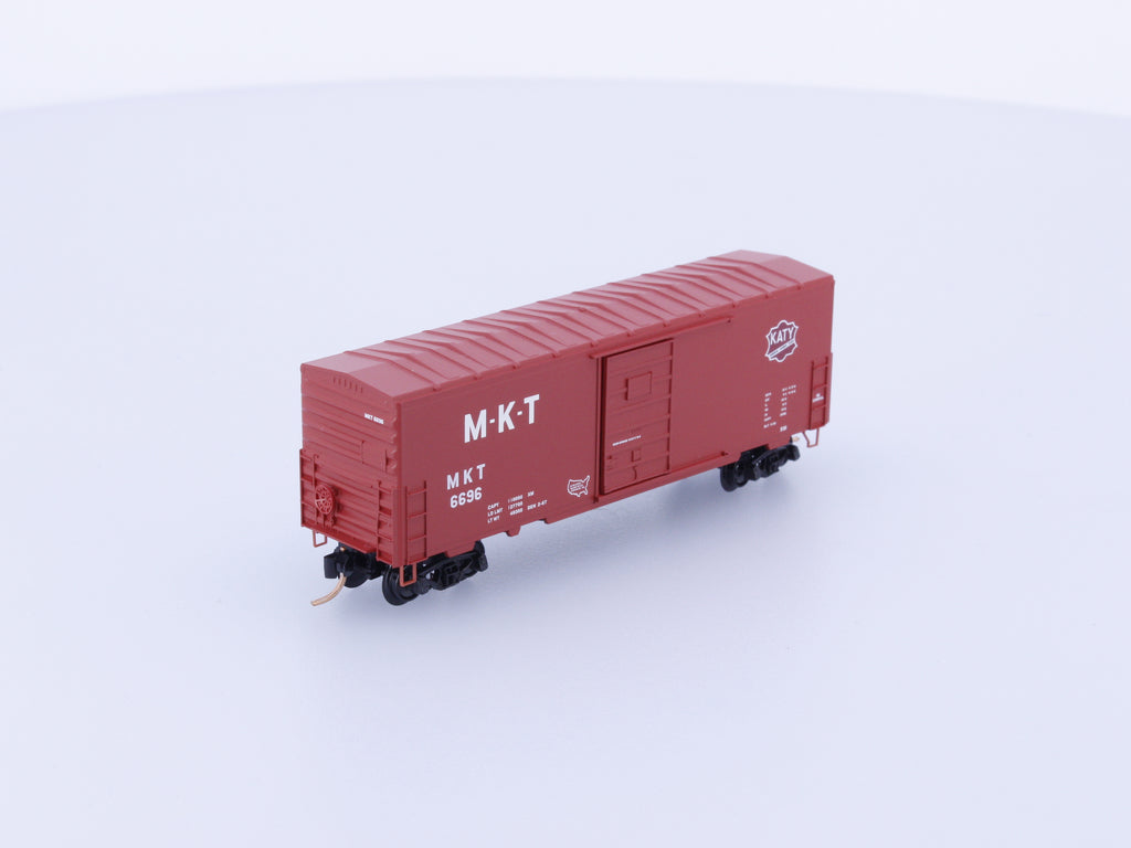 Micro Trains 24320 N Boxcar, 40' Missouri-Kansas-Texas (MKT) 6696 (#1)