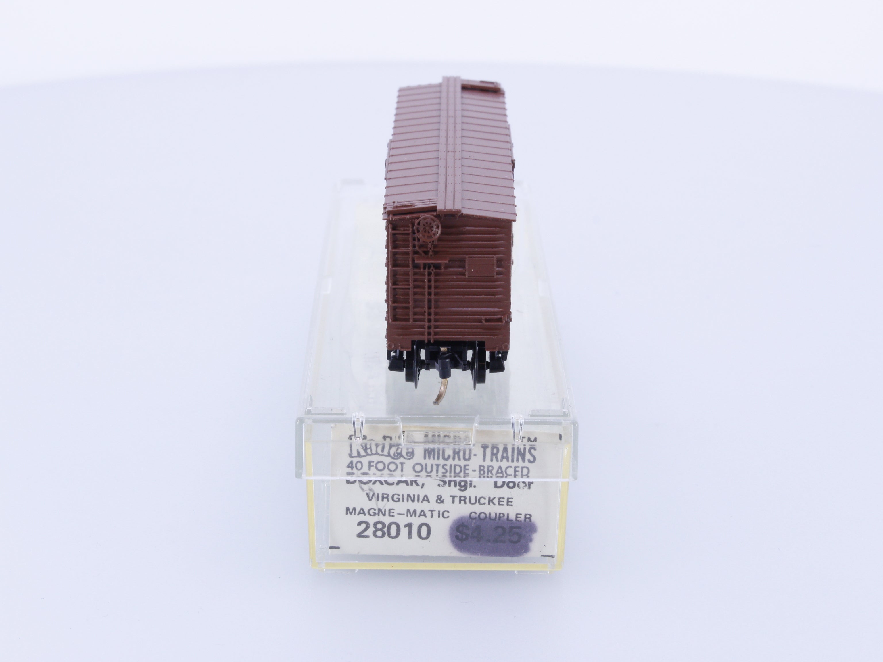 Micro Trains 28010 N Boxcar, 40', Wood Sheathed, Outside Braced Virginia & Truckee V&T 1015