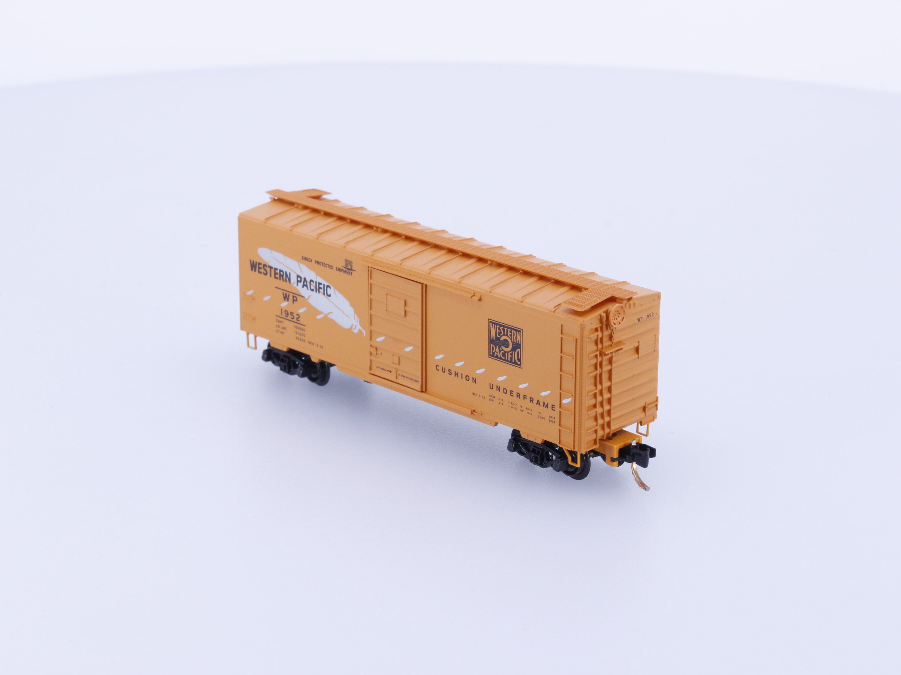 Micro Trains 20506 N 40' Standard Box Car Single Door Western Pacific (WP) 1952