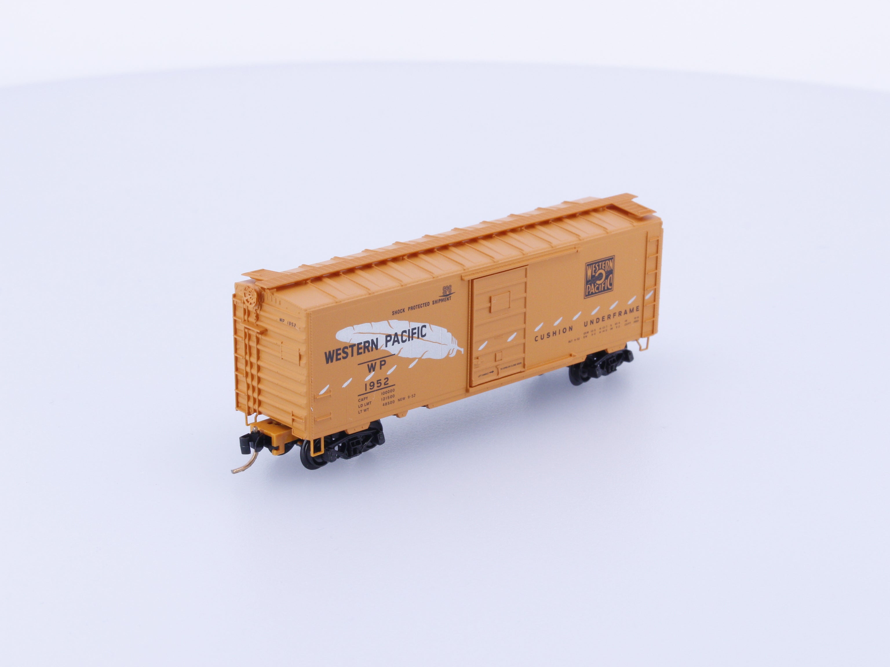 Micro Trains 20506 N 40' Standard Box Car Single Door Western Pacific (WP) 1952