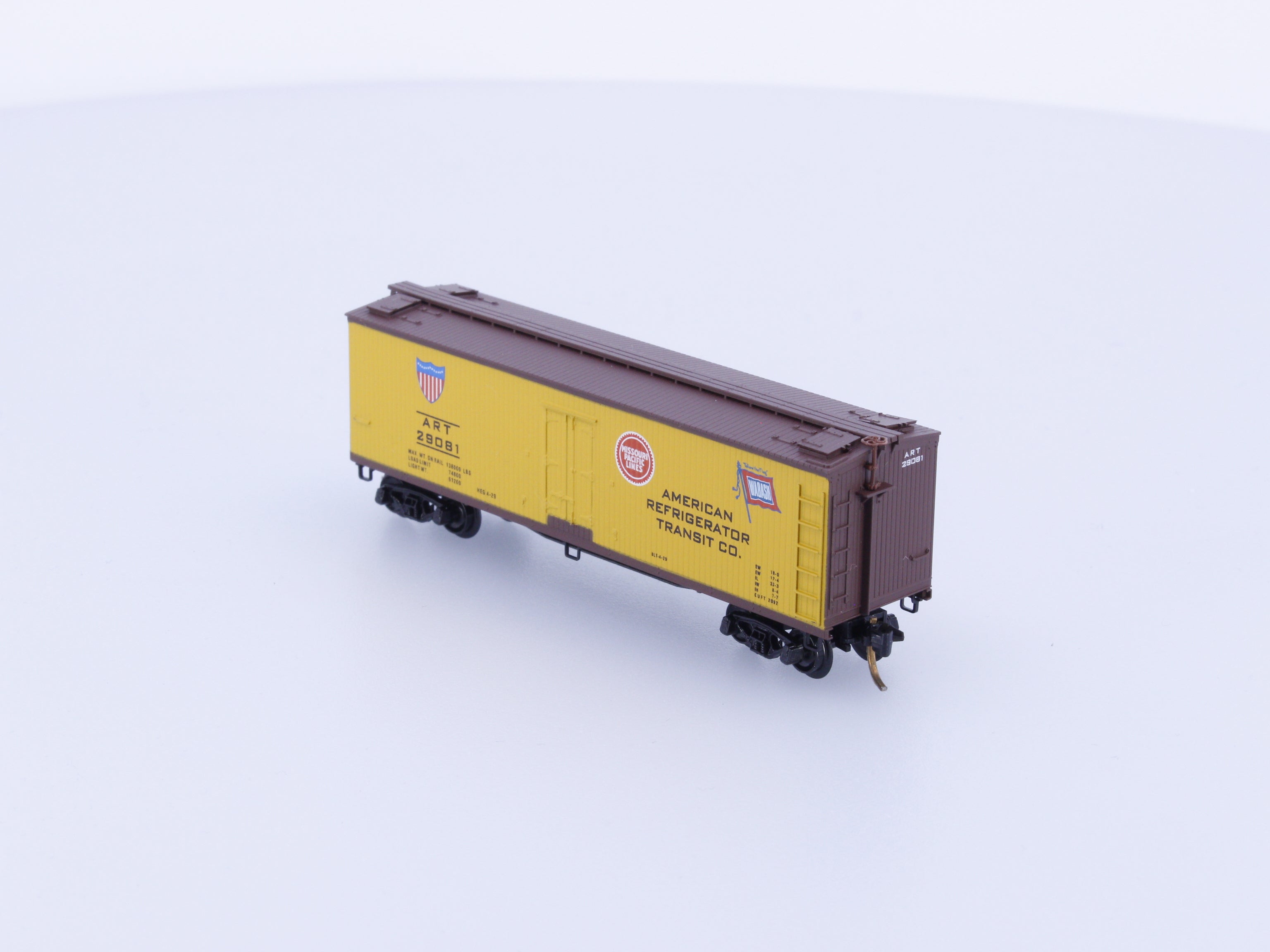 Micro Trains 49290 N 40' Double Wood-Sheathed Reefer Union Pacific (UP) 29081
