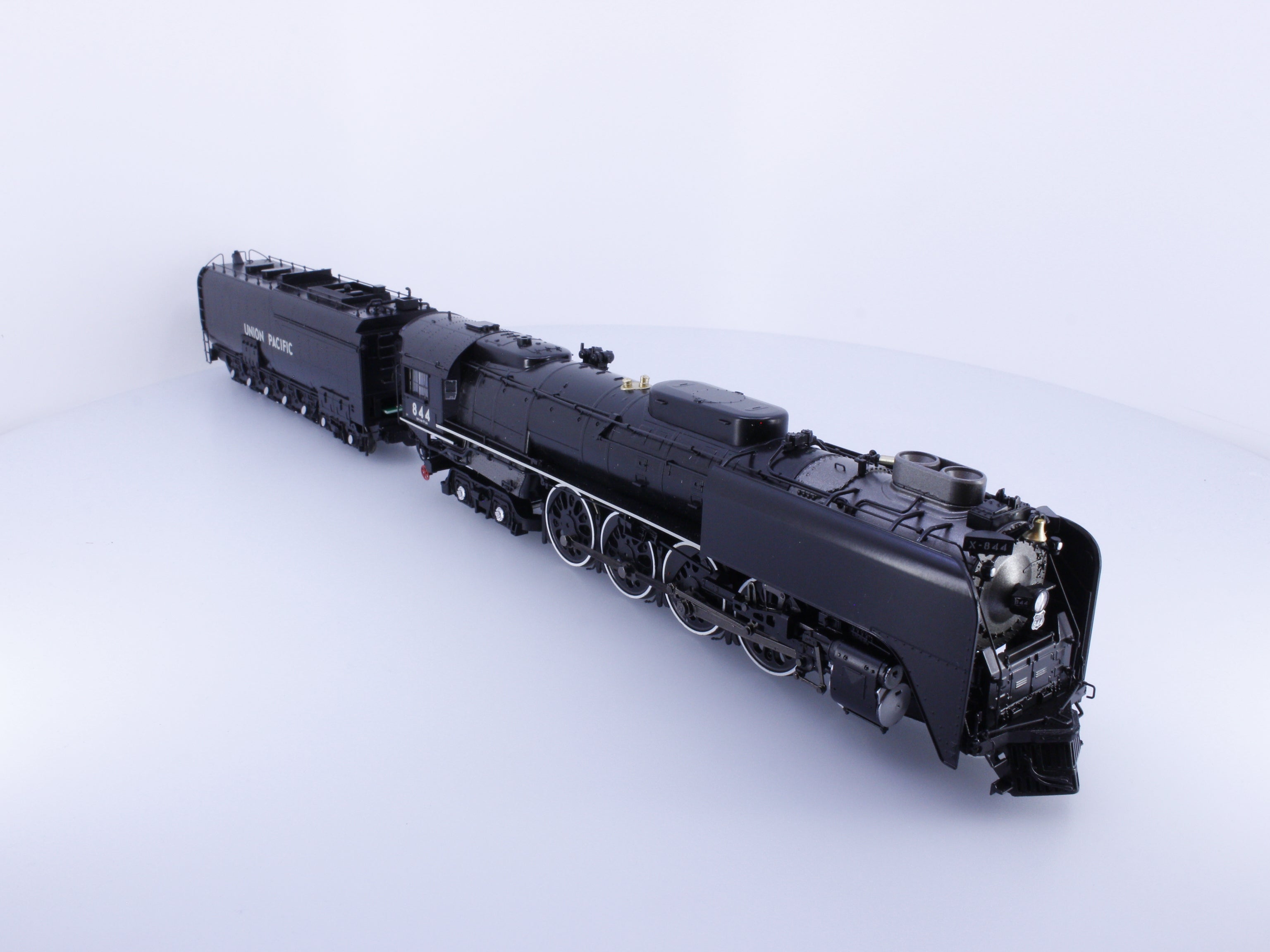 Athearn ATHG88413 HO FEF-3 150th Anniversary of the Golden Spike Union Pacific (UP) 844 DCC & Sound