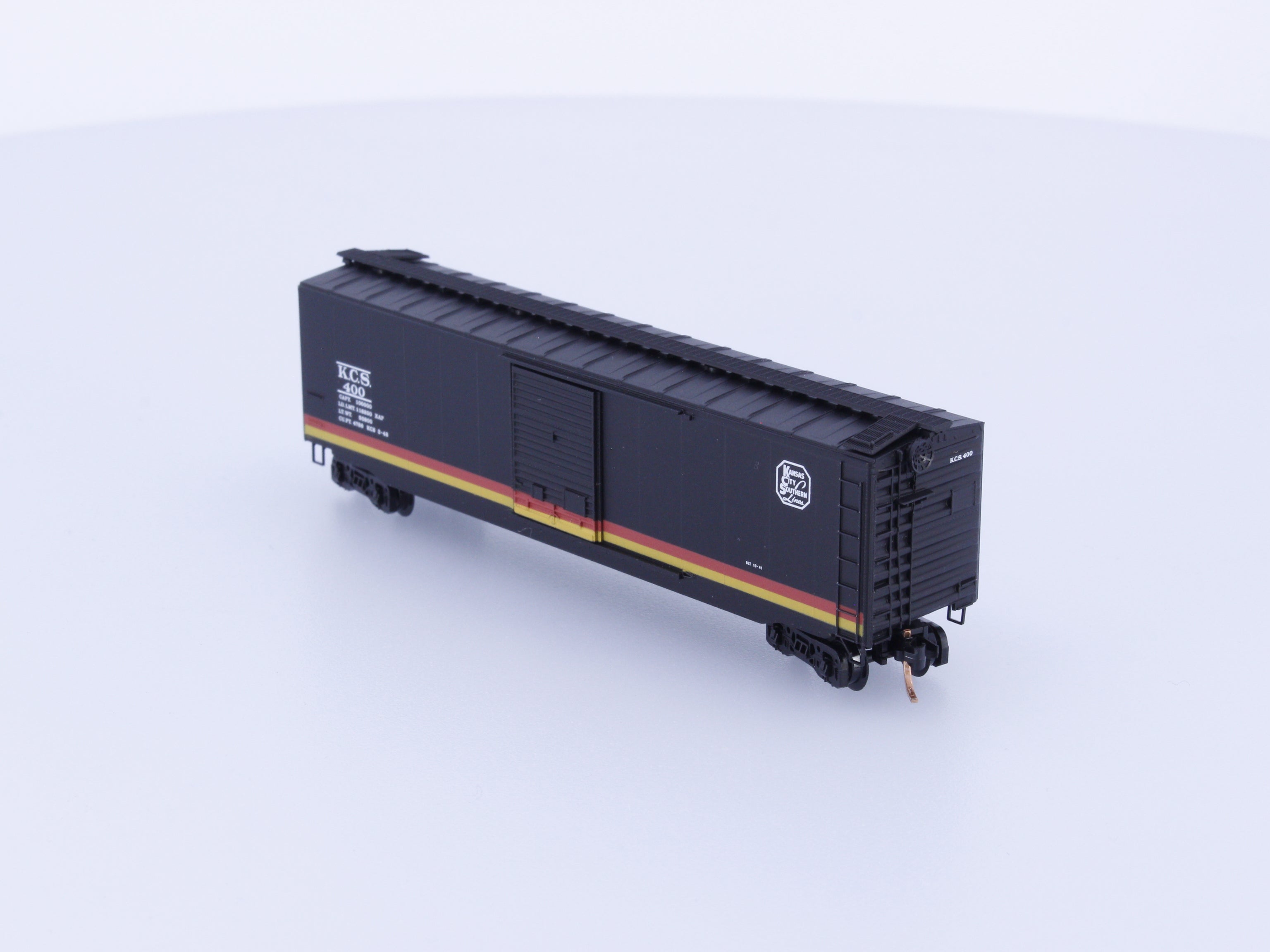 Micro Trains 03100370 N 50' Standard Box Car, Single Door Kansas City Southern (KCS) 400