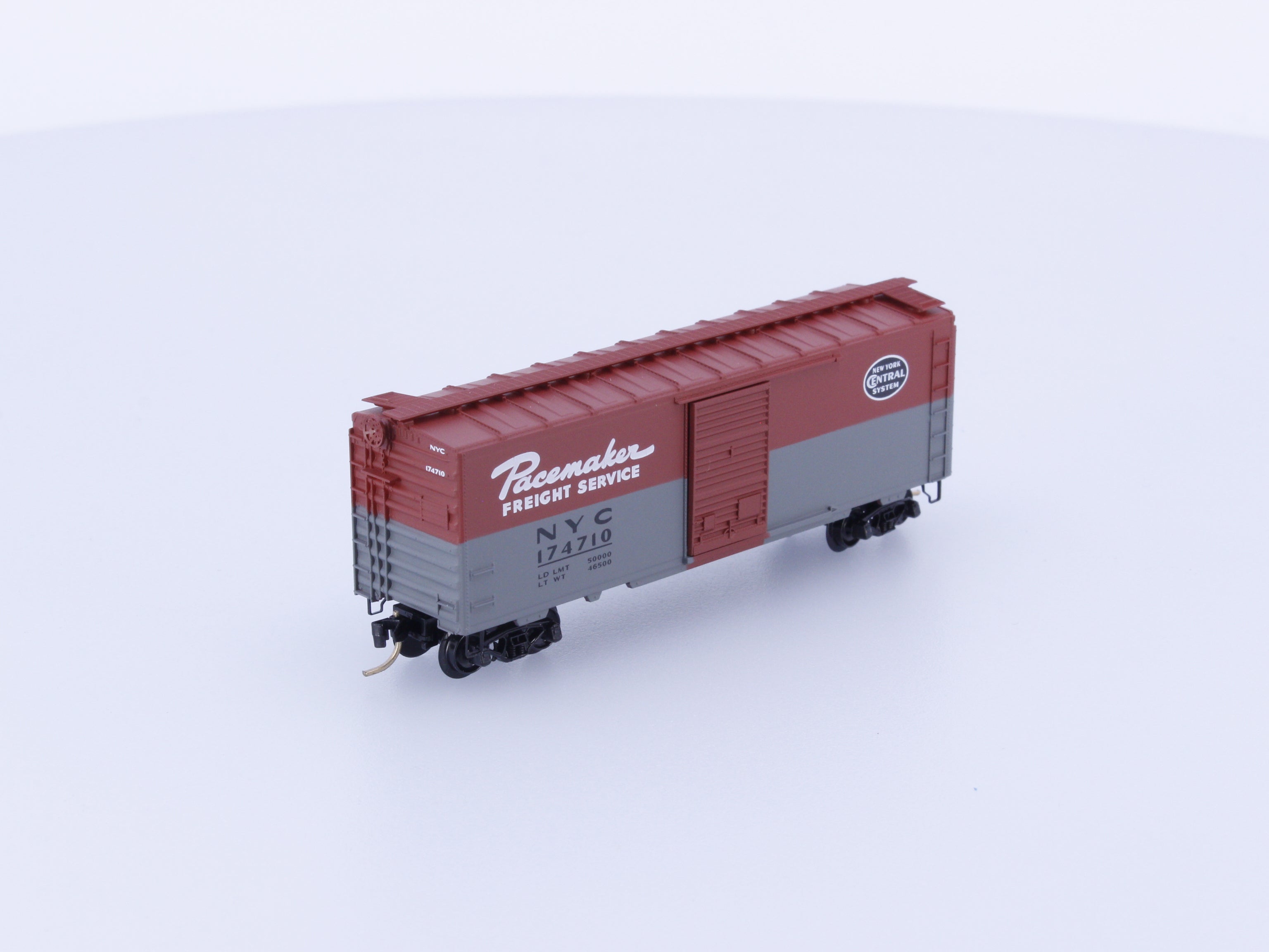 Micro Trains 20240 N 40' Standard Box Car Single Door New York Central (NYC) 174710 (#1)