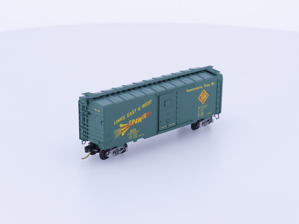 Micro Trains 20120 HO 40' Standard Box Car Single Door Toledo Peoria and Western (TPW) 620