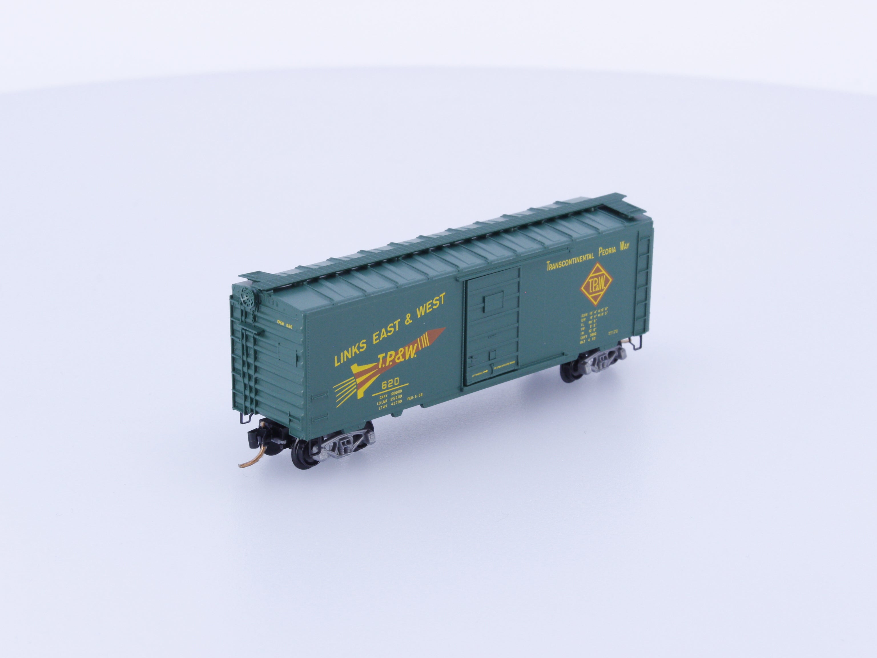 Micro Trains 20120 HO 40' Standard Box Car Single Door Toledo Peoria and Western (TPW) 620