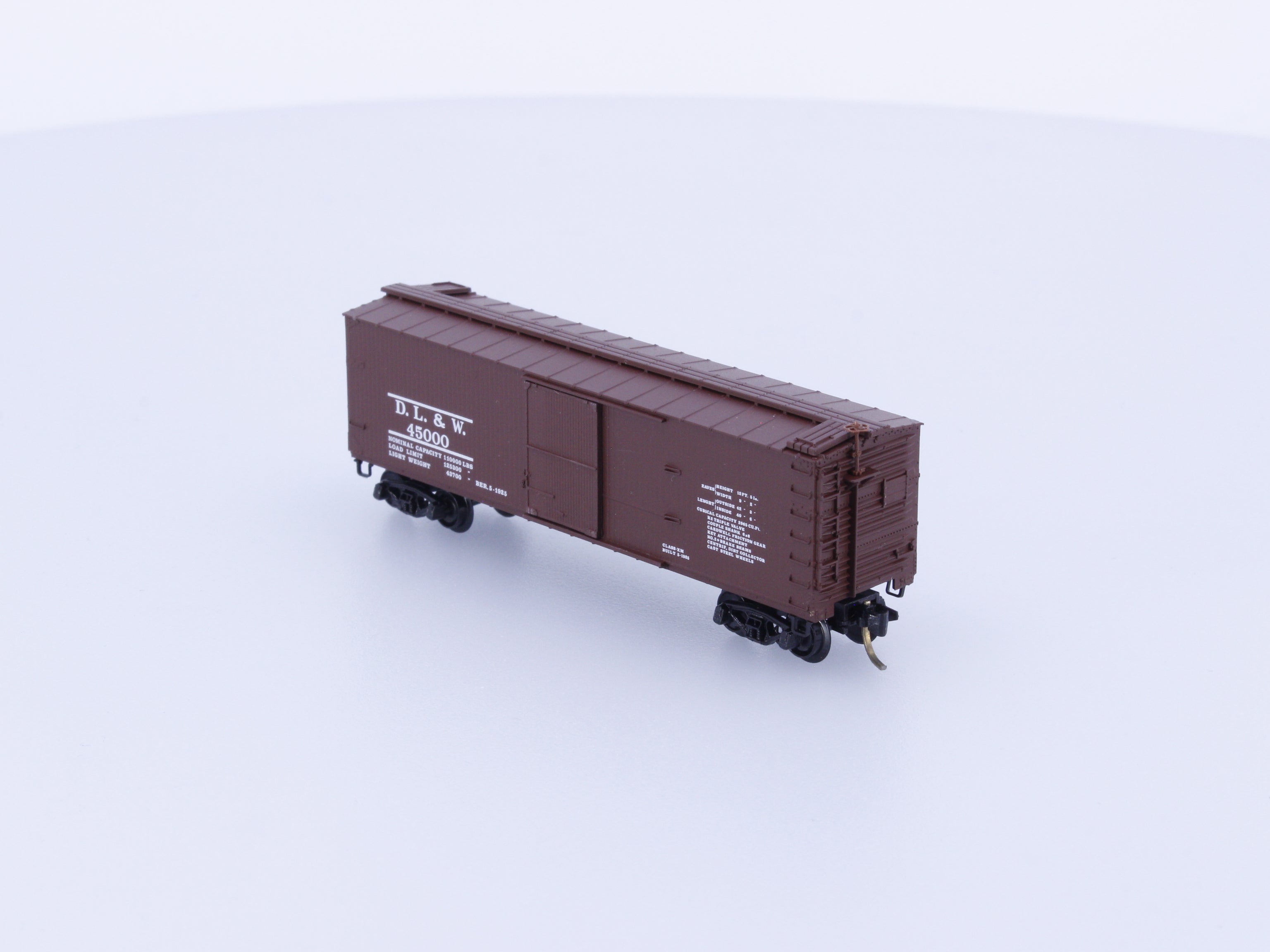 Micro Trains 39070 N 40' Double Wood-Sheathed Box Car D.L. & W. 45000