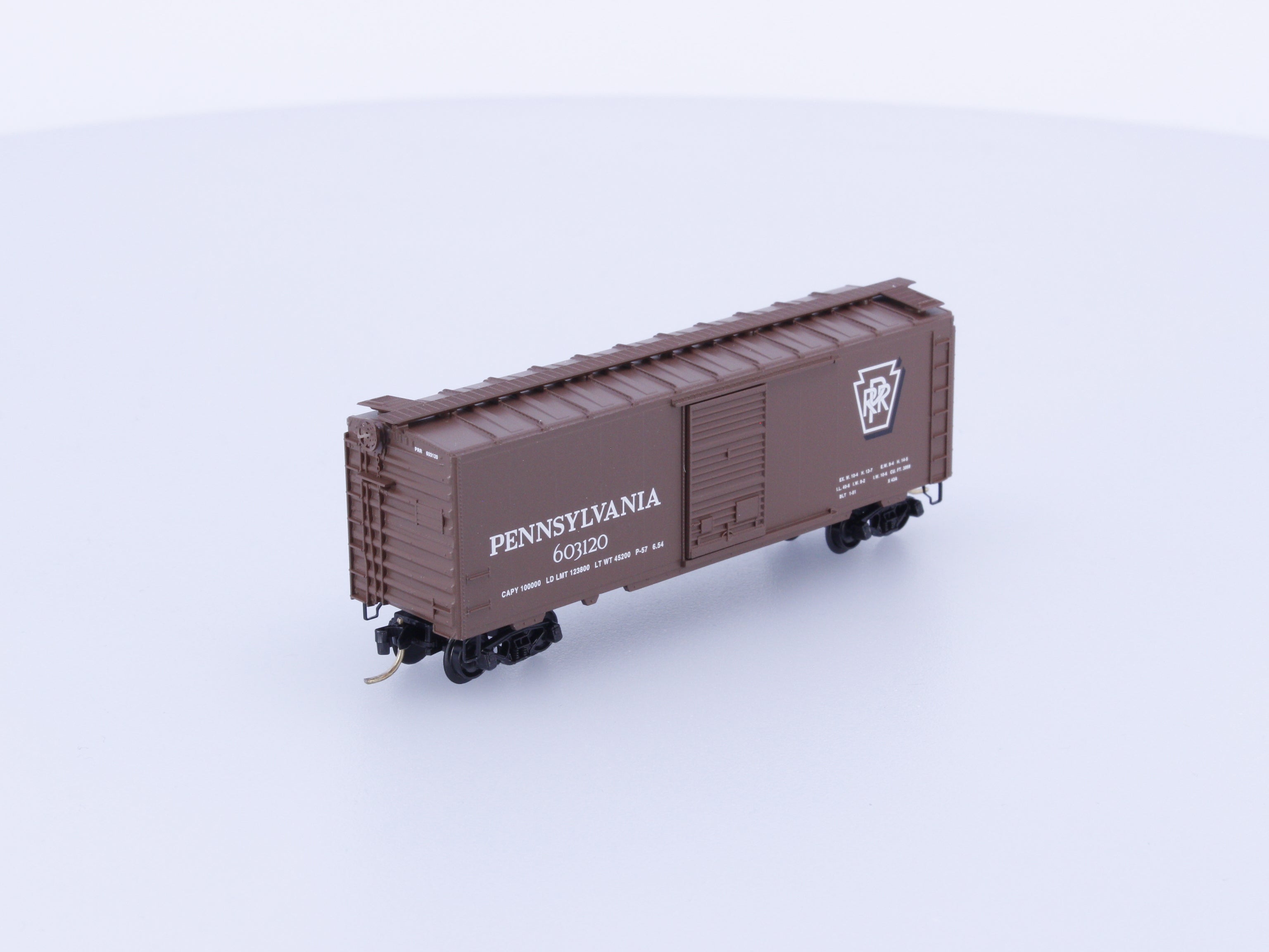 Micro Trains 20140 N 40' Standard Box Car Single Door Boston and Maine (BM) 603120