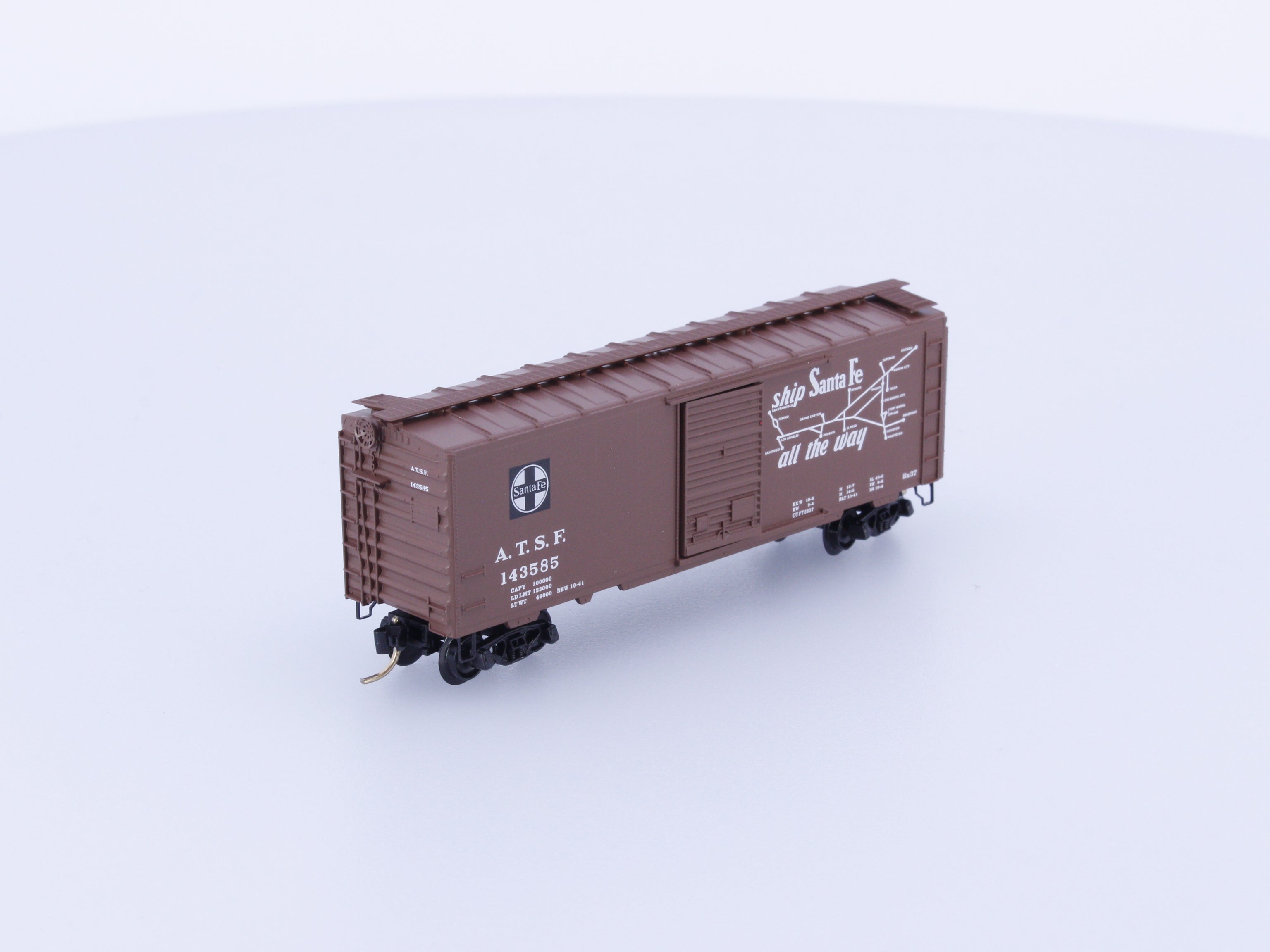 Micro Trains 20060 N 40' Standard Box Car Single Door Atchison Topeka and Santa Fe (ATSF) 143585