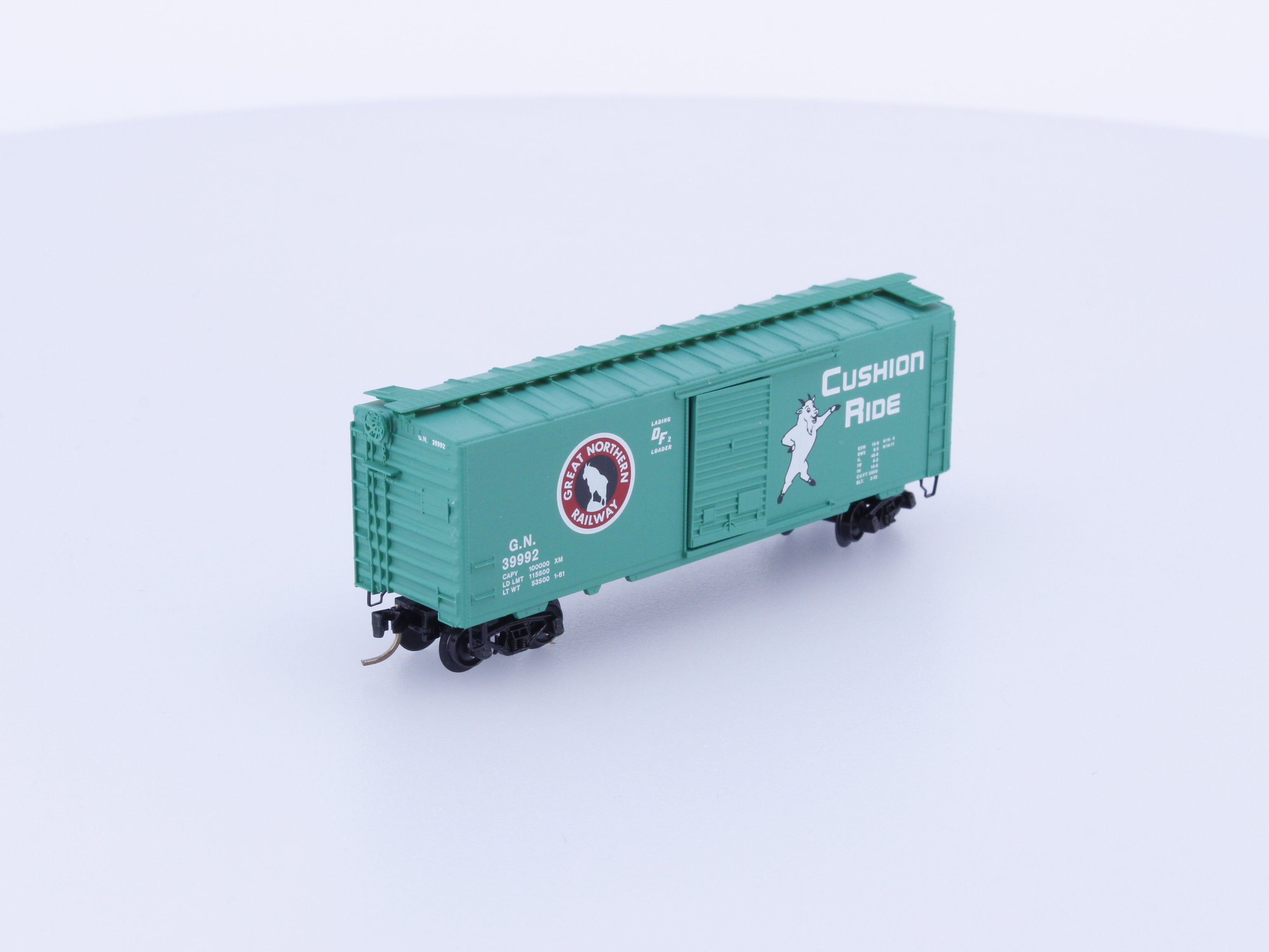 Micro Trains 20680 N 40' Standard Box Car Single Door Great Northern (GN) 39992