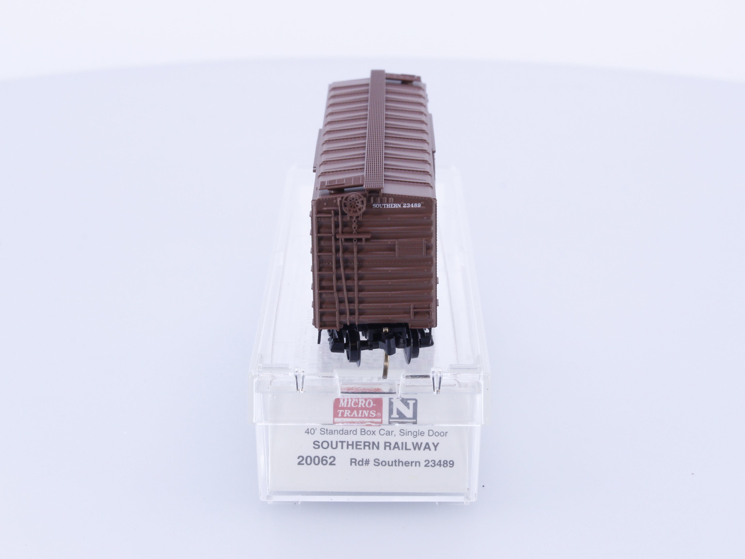 Micro Trains 20062 N 40' Standard Box Car Single Door Southern Railway (SOU) 23489