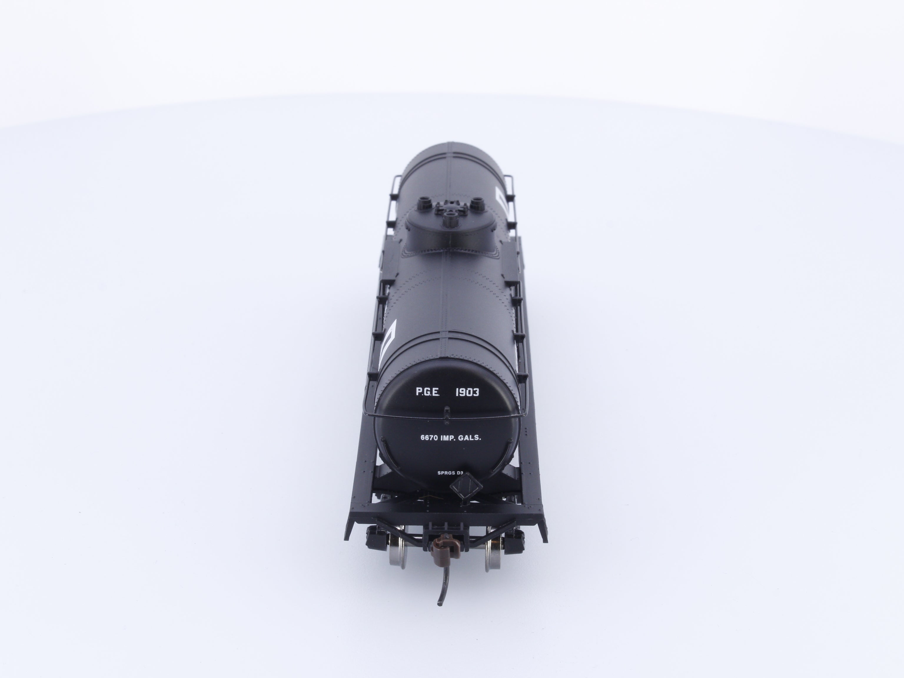 Athearn 73199 HO Single Dome Tank Car Pacific Great Eastern (PGE) 1903