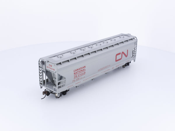 Bachmann 17513 HO 56' Center Flow Hopper Canadian National (CN) 370018 (#1)