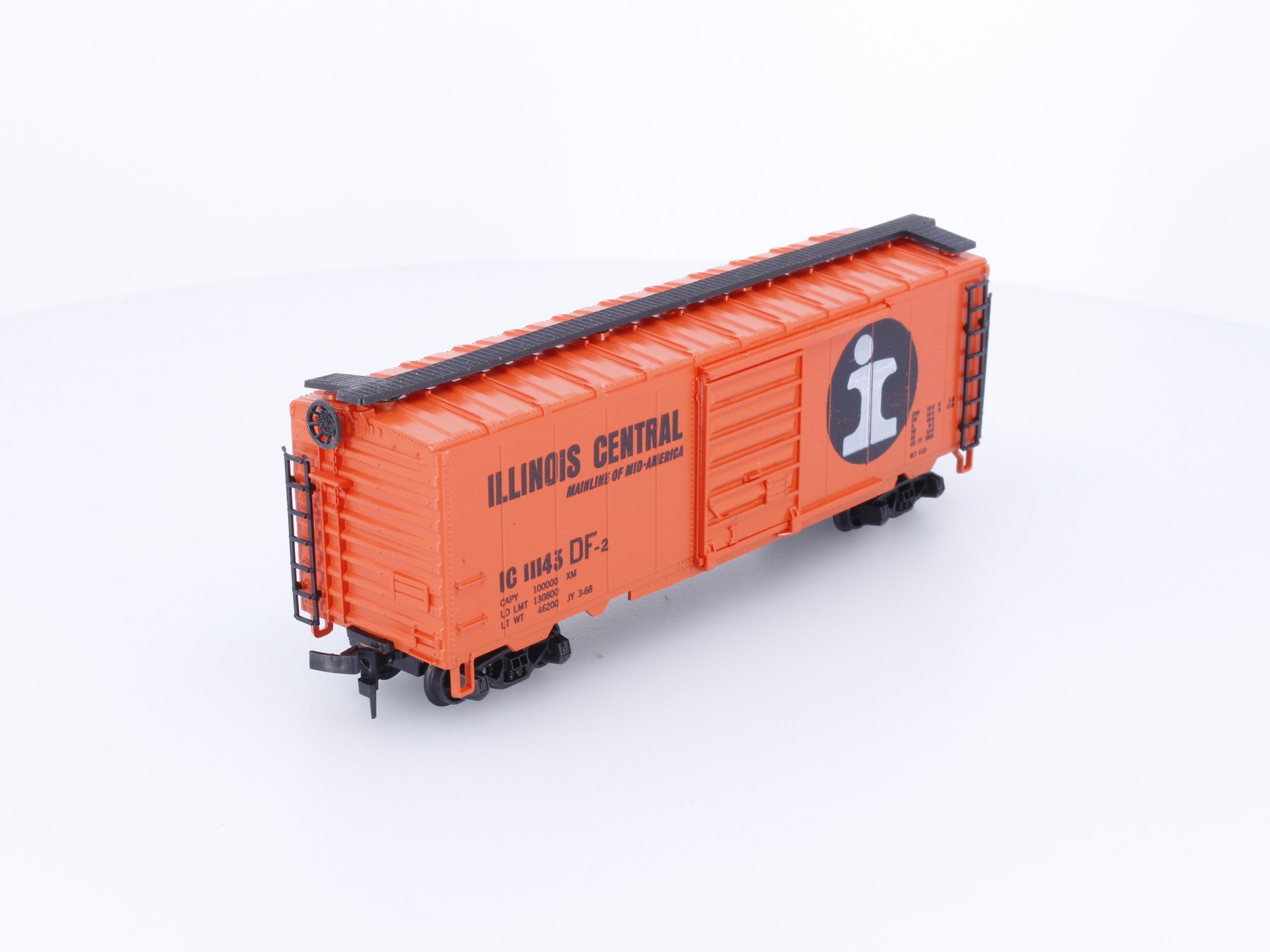 AHM Minitrains 5486H HO 40' Box Car Illinois Central (IC) 11143