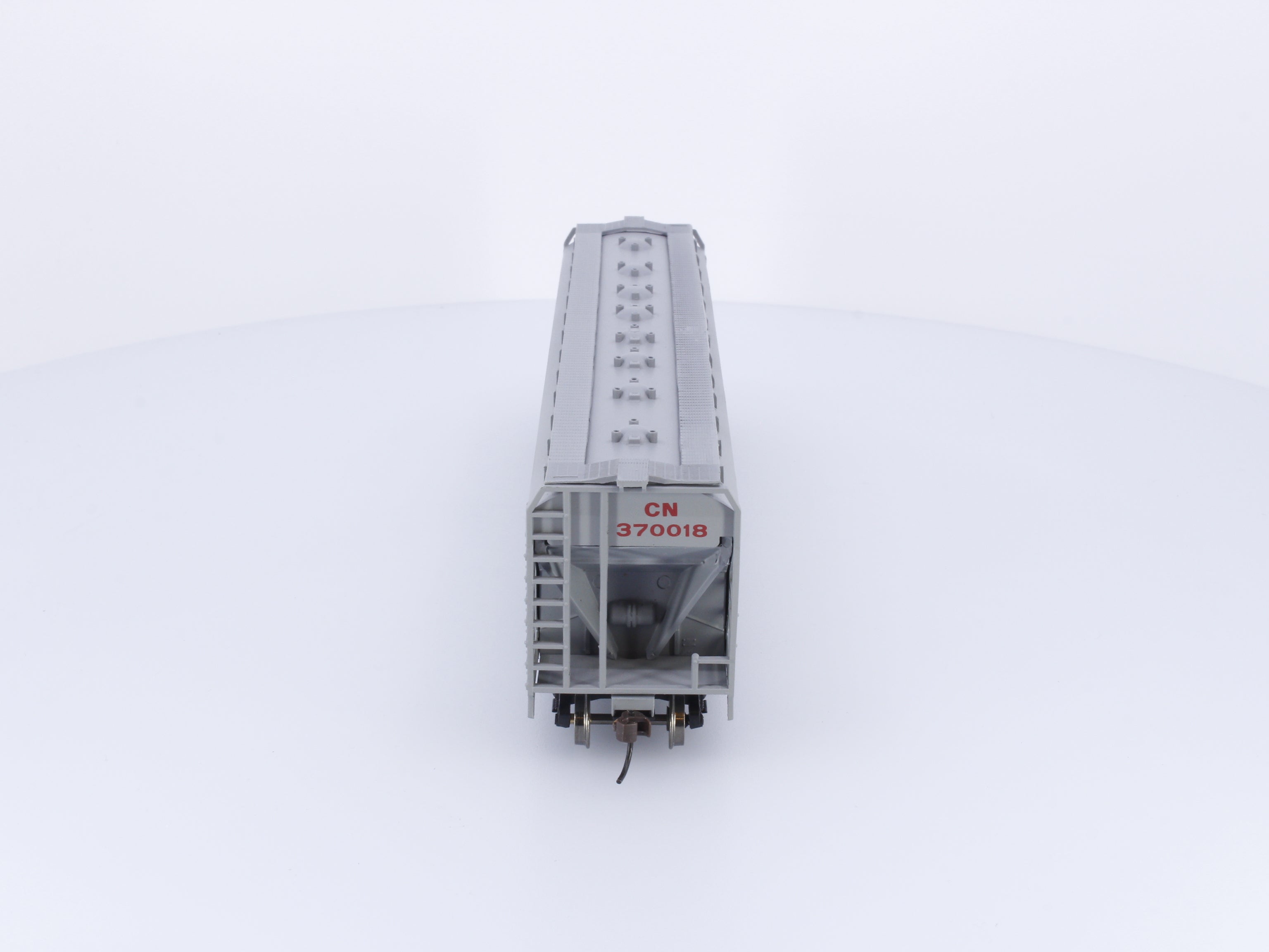 Bachmann 17513 HO 56' Center Flow Hopper Canadian National (CN) 370018 (#2)