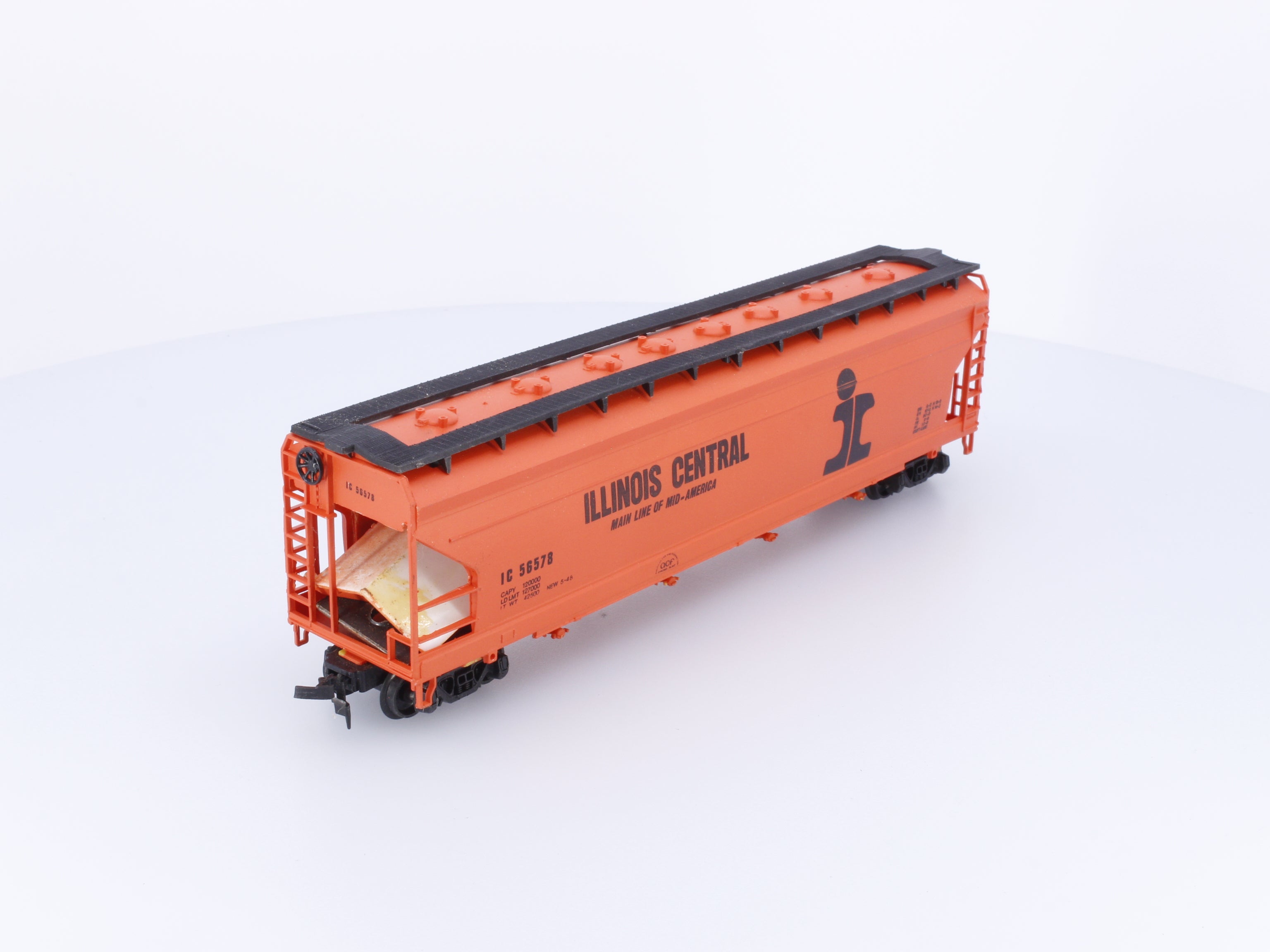 AHM Minitrains 5395H HO 4 Bay Covered Hopper Illinois Central (IC) 56578