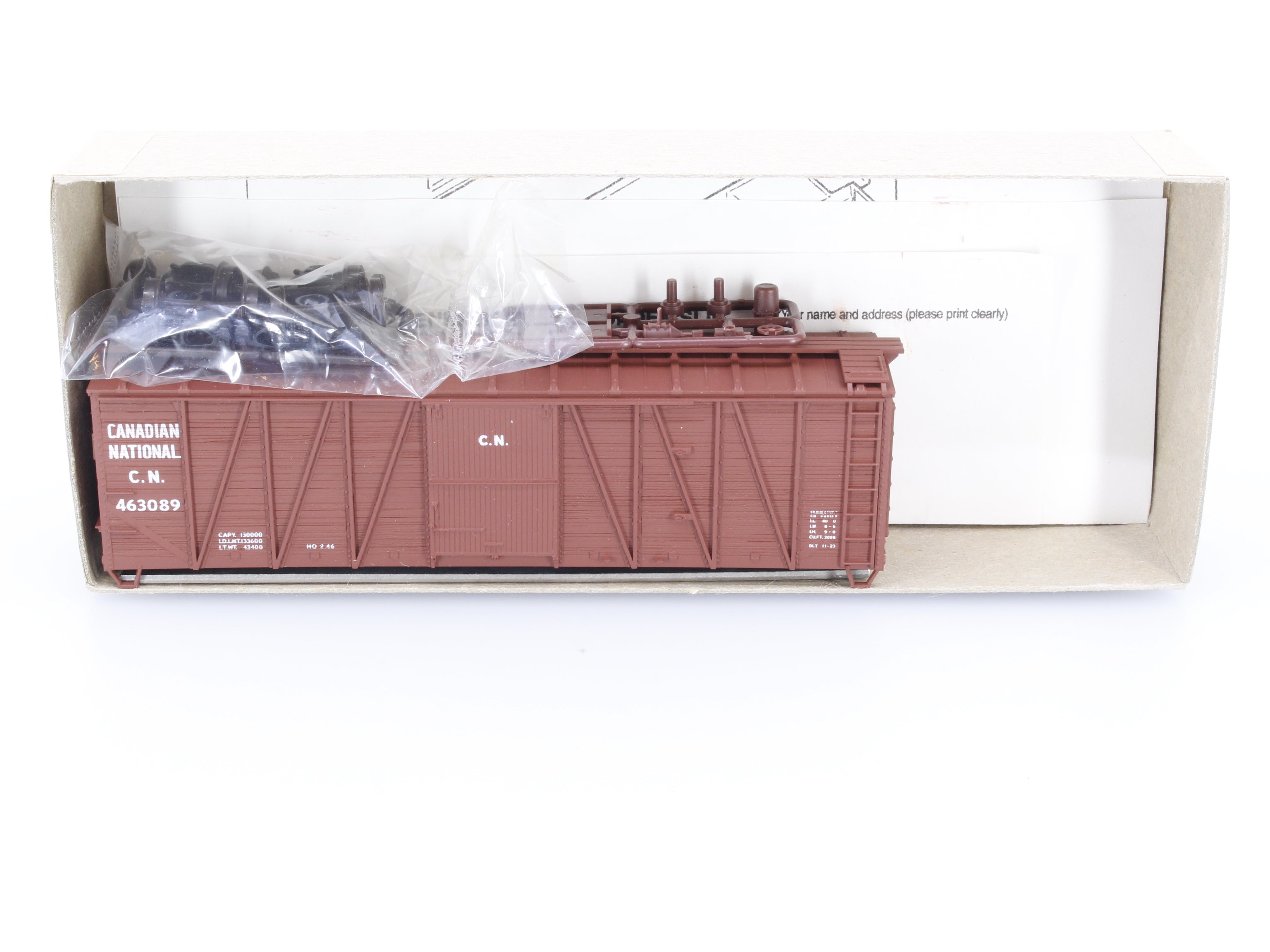 Accurail 4310 HO 40' O.B. Box Car Steel Ends Canadian General Transit (CGLX/CGTX) 463089