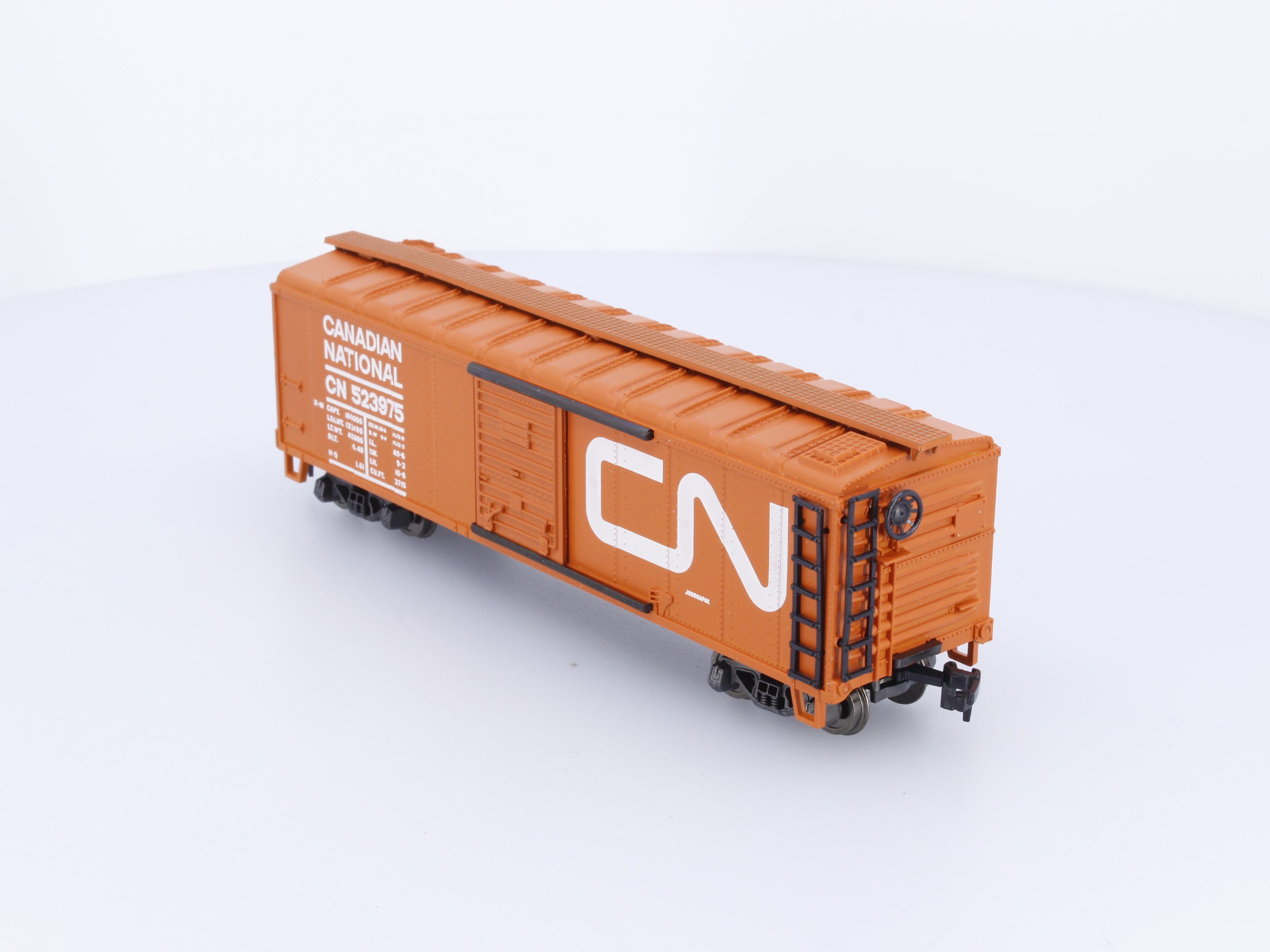 Rivarossi 2239 HO 40' Box Car Canadian National (CN) 523975