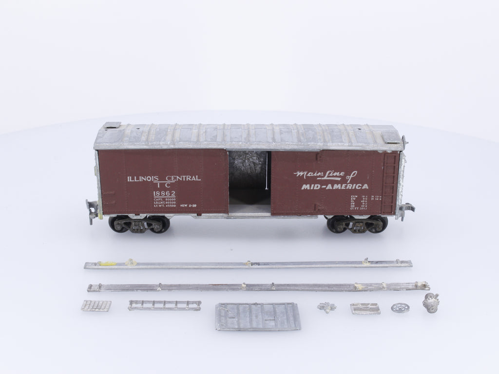 Roundhouse B103 HO 40' Box Car Kit Illinois Central (IC) 18862