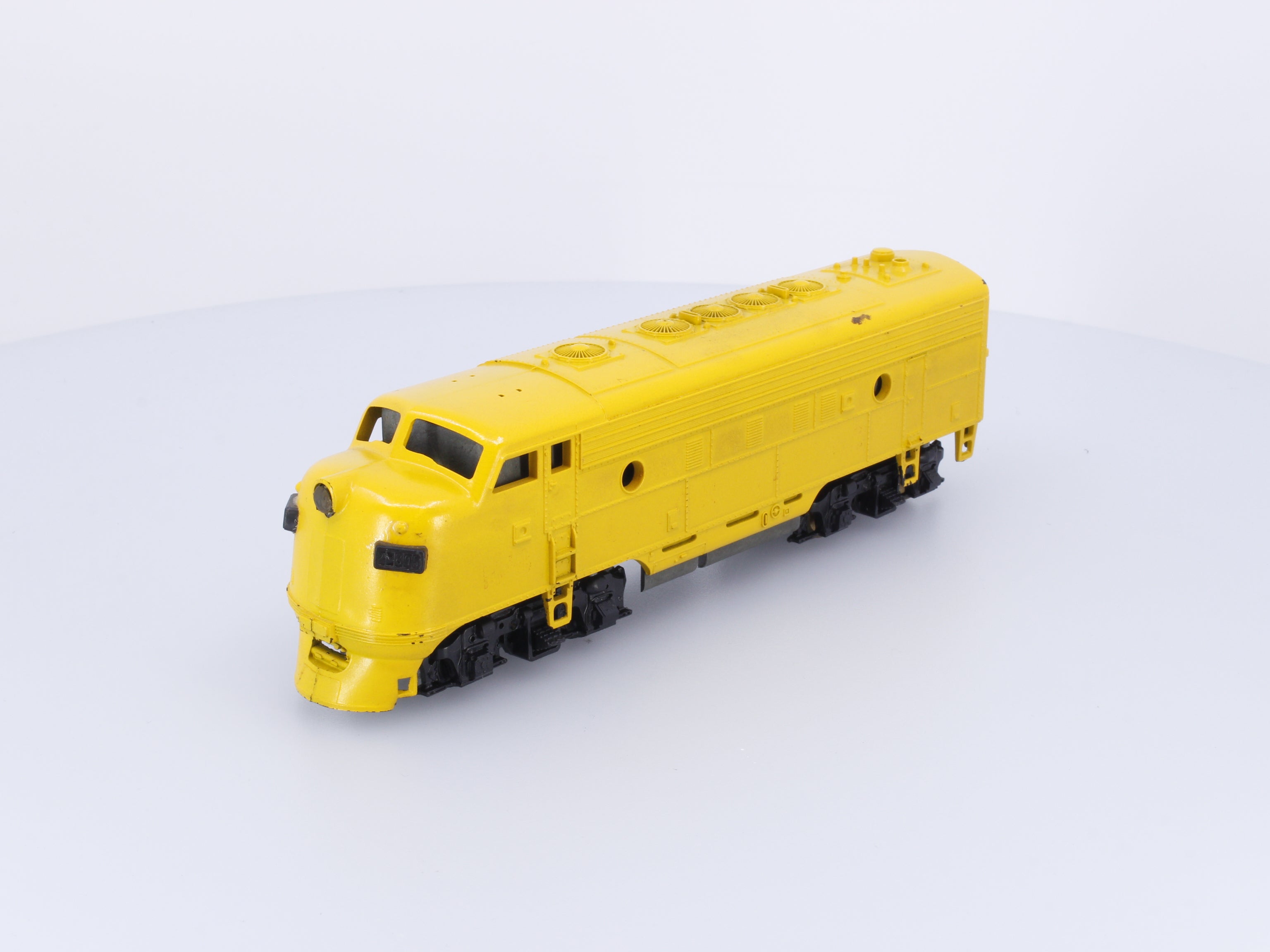 Globe/Hobbytown Drive A98 HO F7 Streamliner Diesel Locomotive Union Pacific (UP) Analog DC