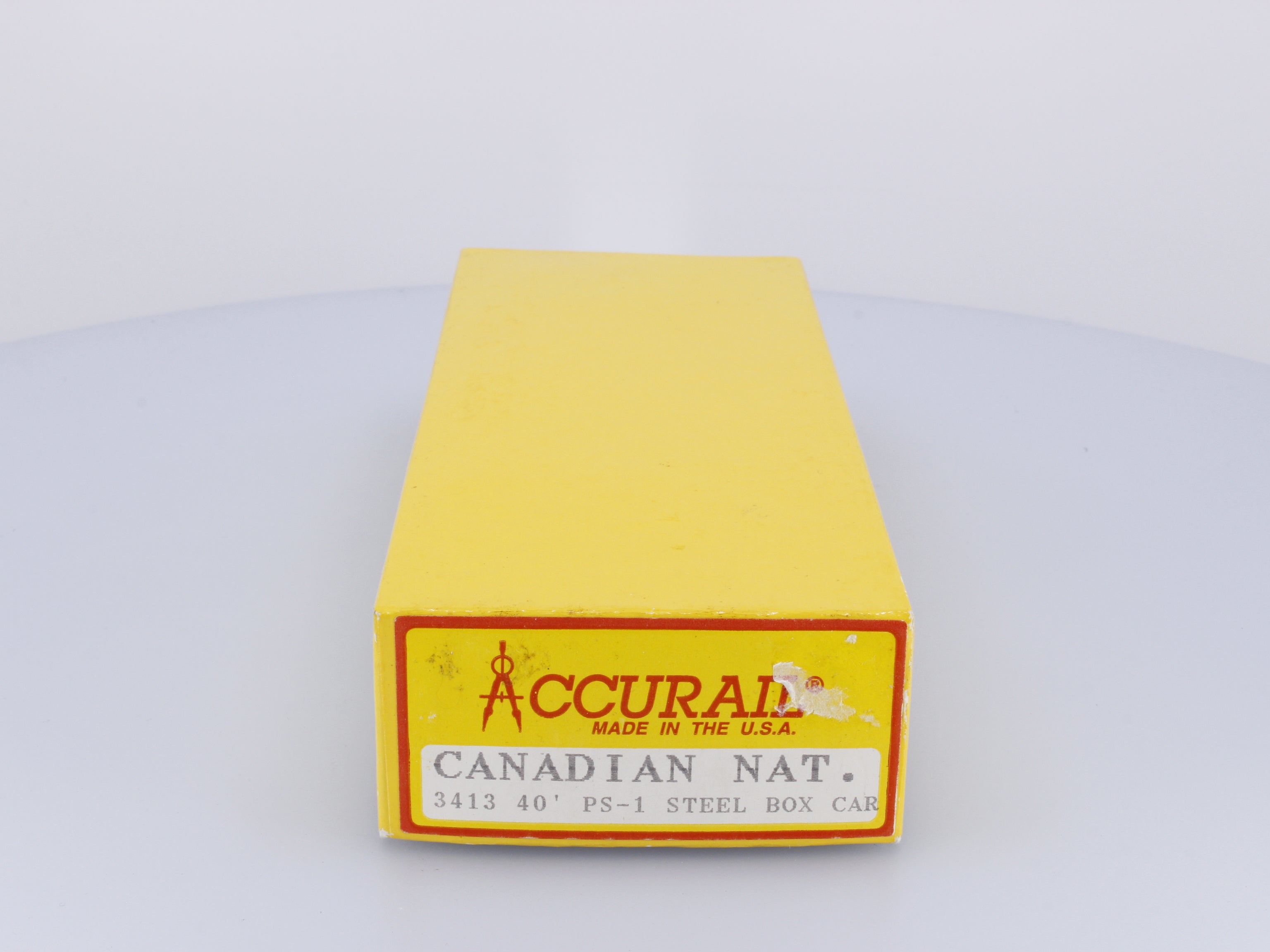 Accurail 3413 HO 40' PS-1 Steel Box Car Canadian National (CN) 560171