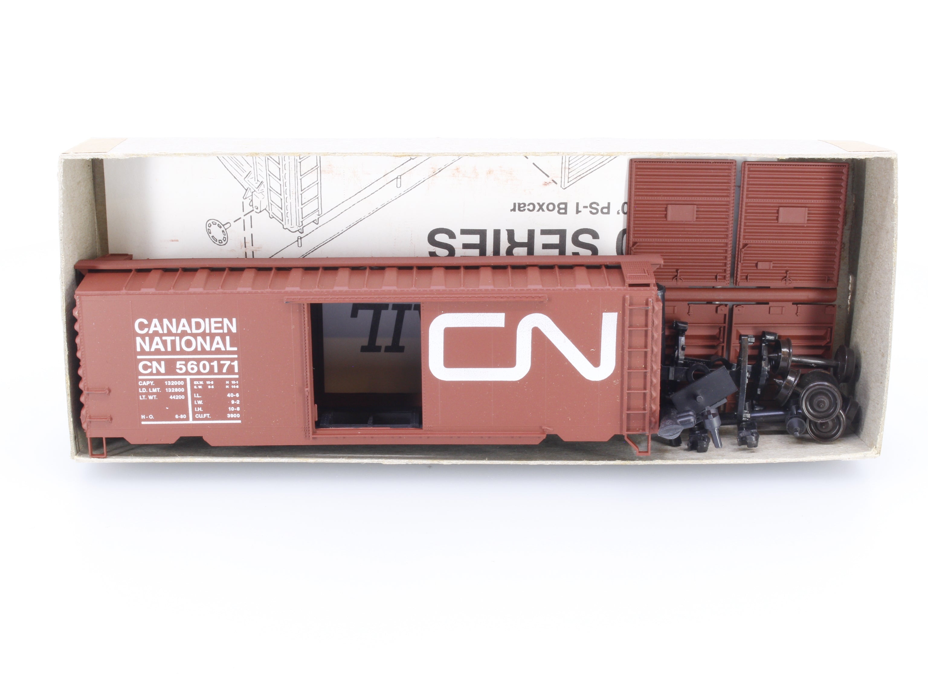 Accurail 3413 HO 40' PS-1 Steel Box Car Canadian National (CN) 560171
