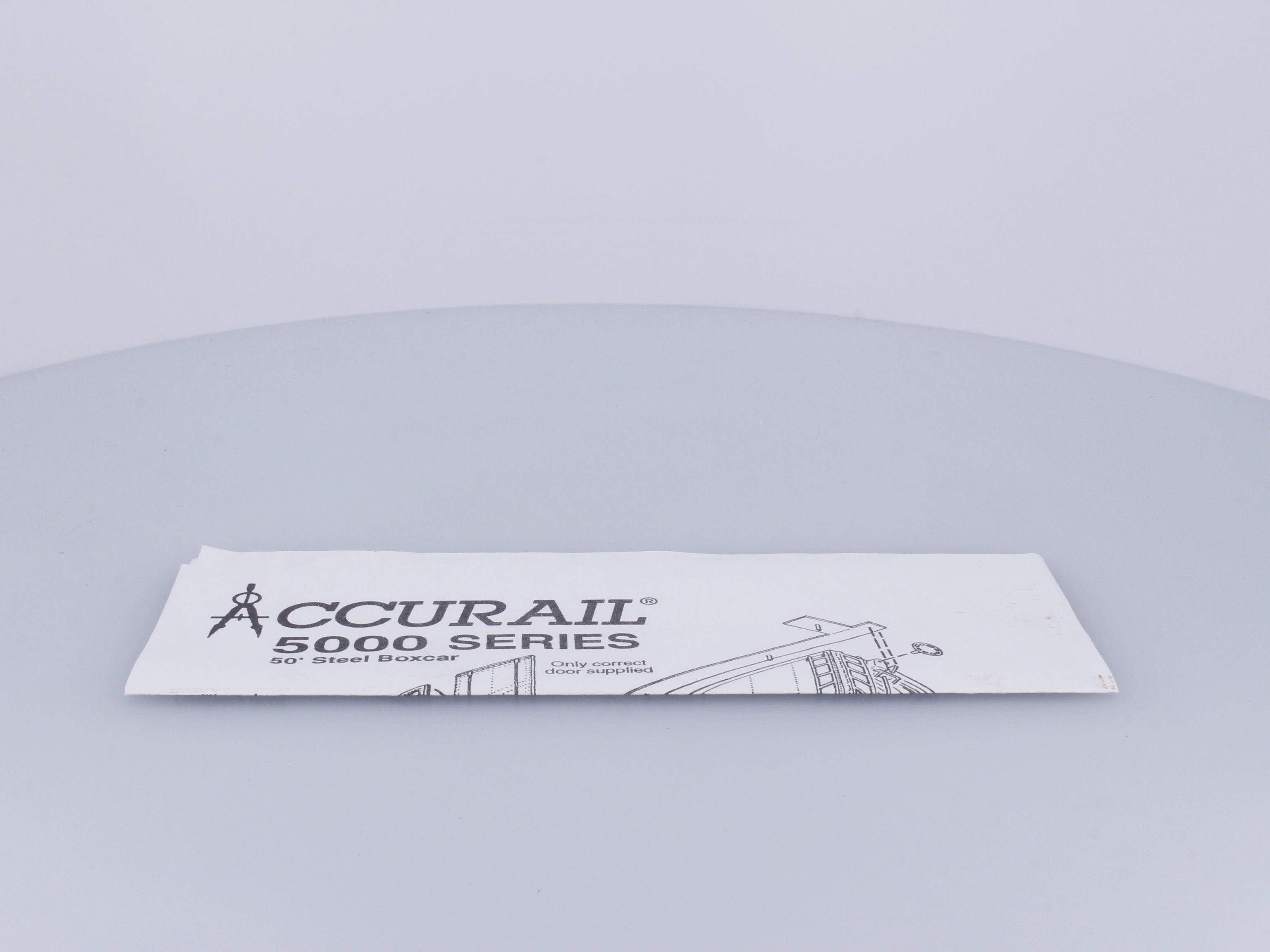 Accurail 5618 HO 50' Ext. Post. Boxcar Illinois Central (IC) 535593