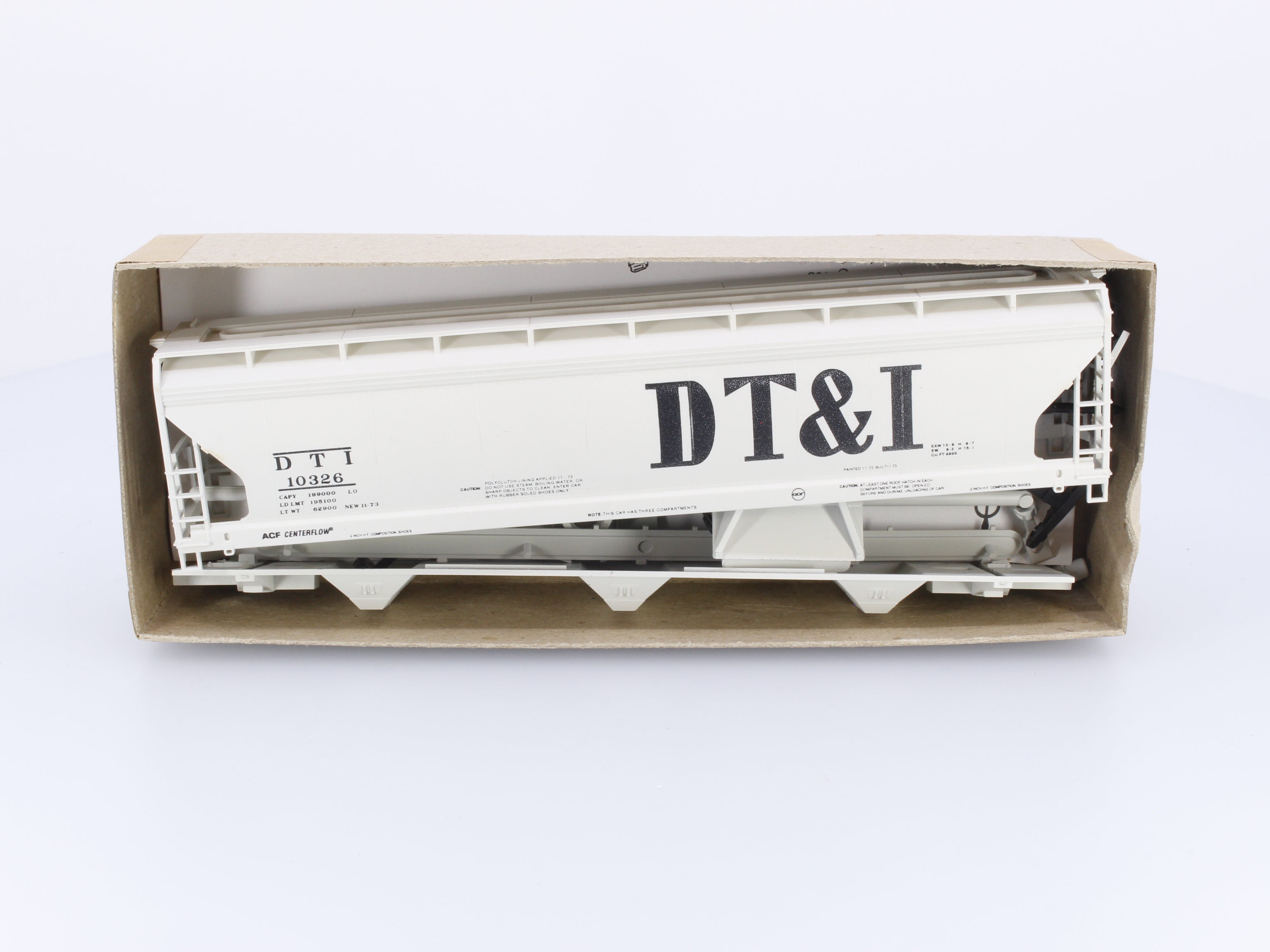 Accurail 2028 HO ACF 3-Bay Covered Hopper Detroit Toledo and Ironton (DTI) 10326 (#2)