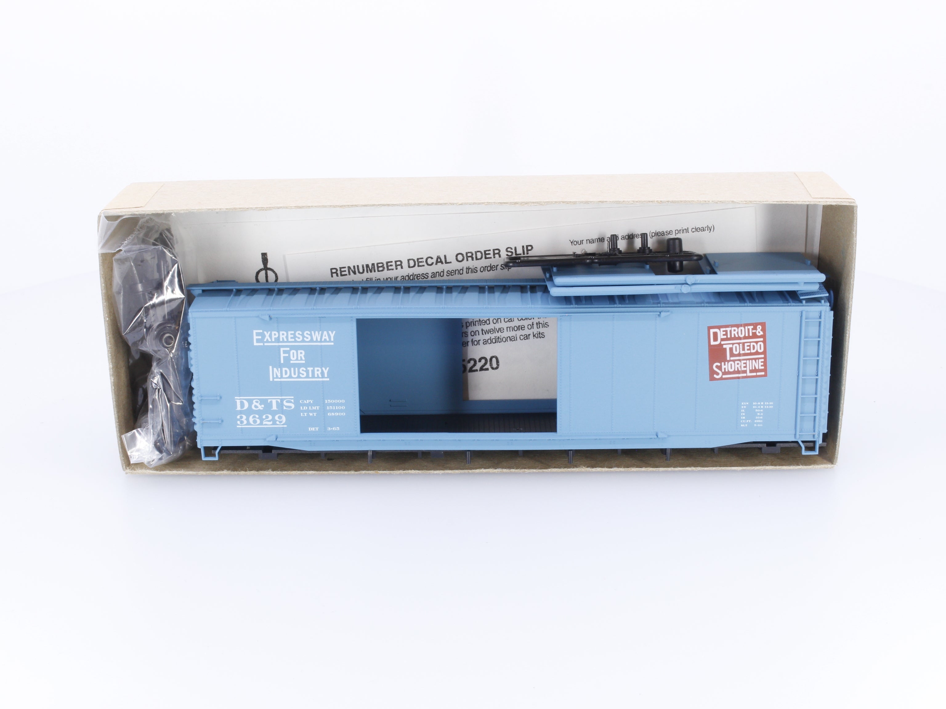 Accurail 5220 HO 50' AAR Double Door Boxcar Kit Detroit & Toledo Shoreline (D&TS) 3629