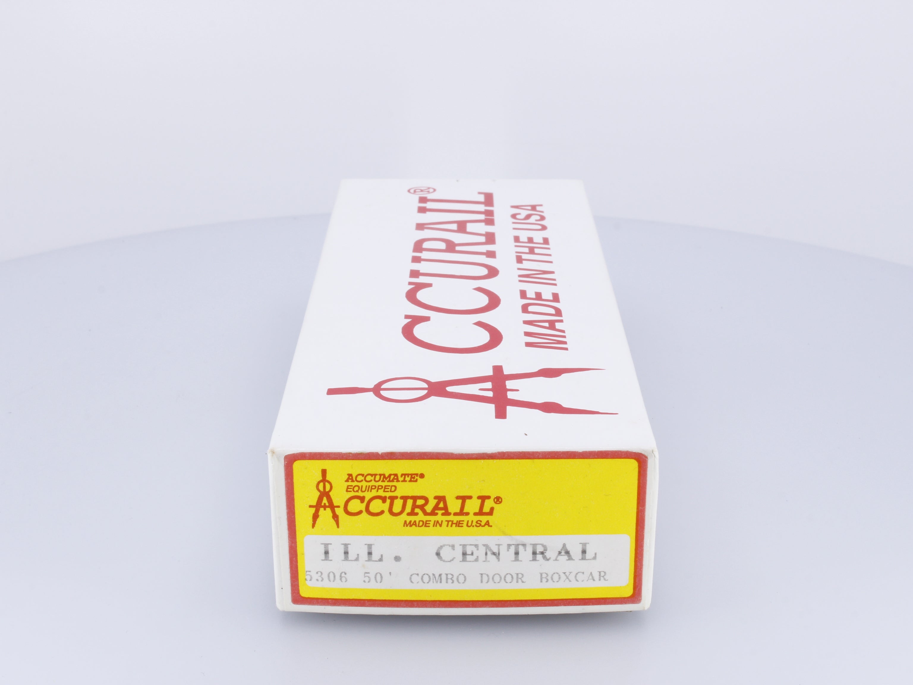 Accurail 5306 HO 50' Combination Door Box Car Illinois Central (IC) 37659