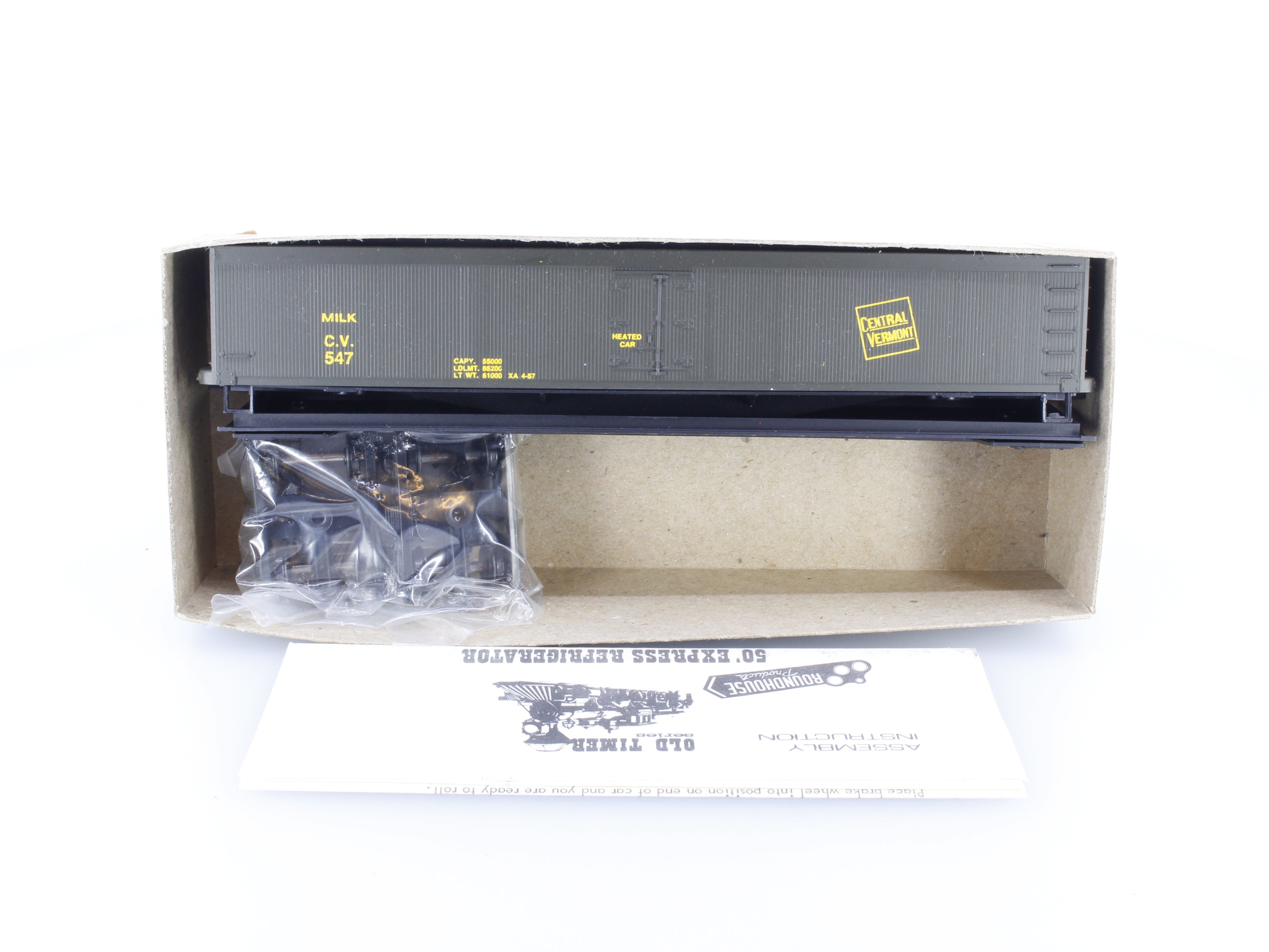 Bevbel 4910 HO 50' Express Reefer Central Vermont (CV) 547