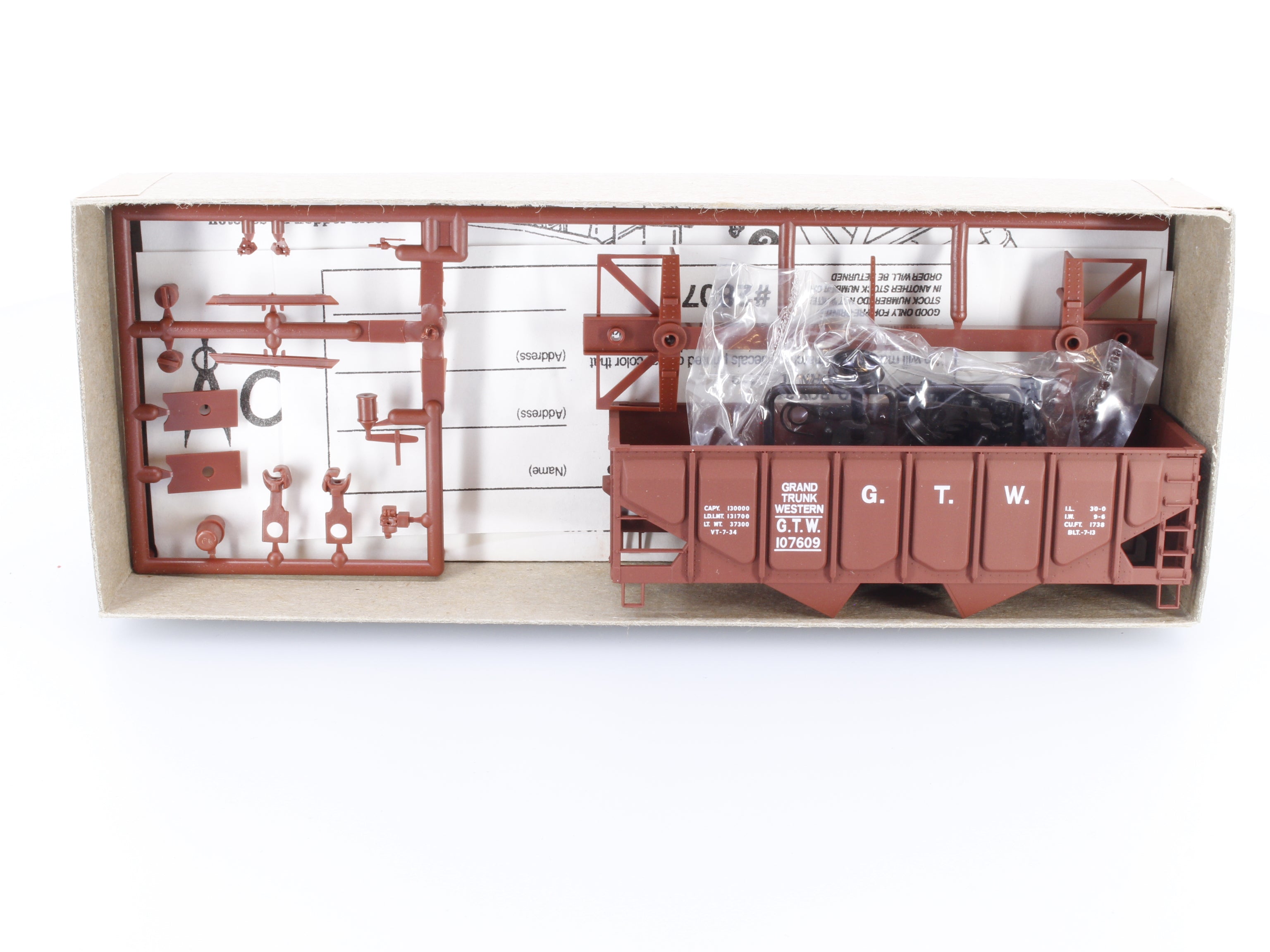 Accurail 2807 HO Panel Side Twin Hopper Grand Trunk Western (GTW) 107609