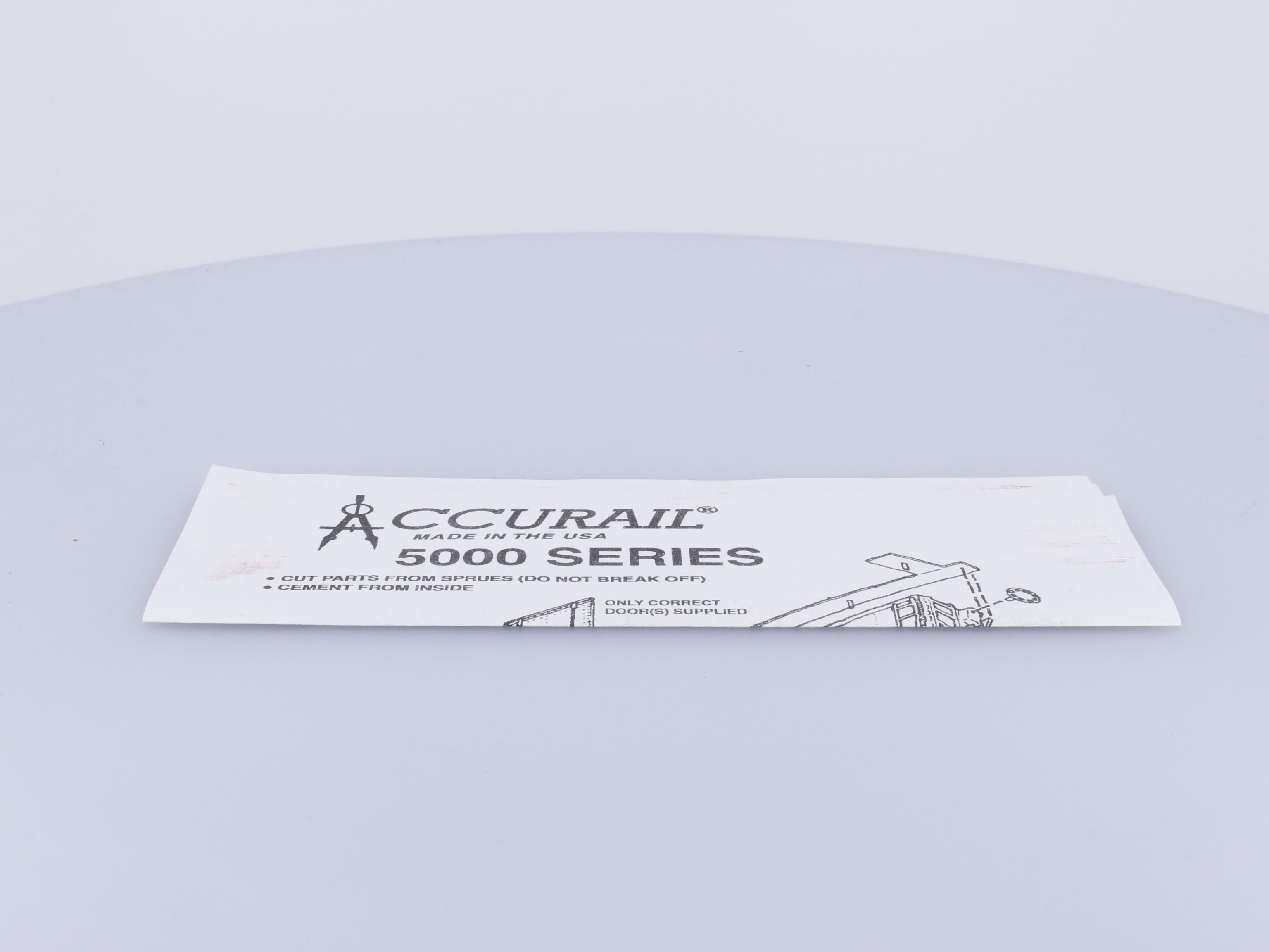 Accurail 5114 HO 50' Plug Door Box Car Illinois Central (IC) 49572