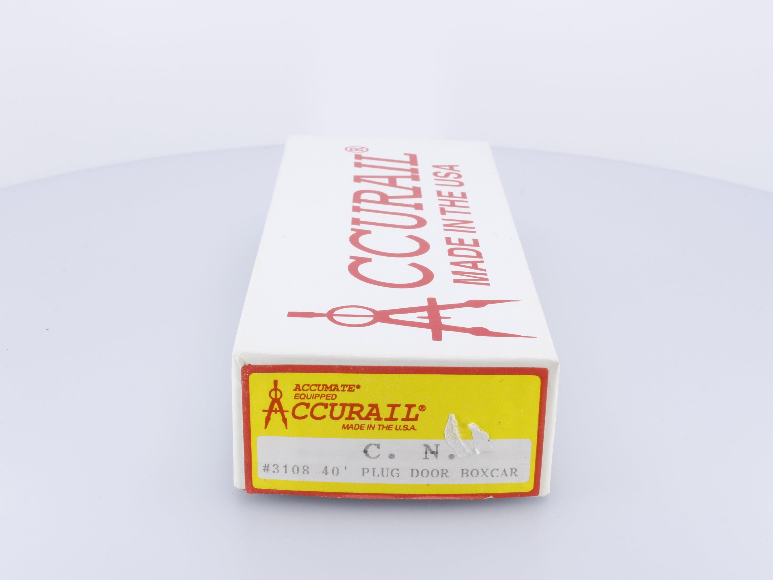 Accurail 3108 HO 40' Plug-Door Box Car Canadian National (CN) 290096