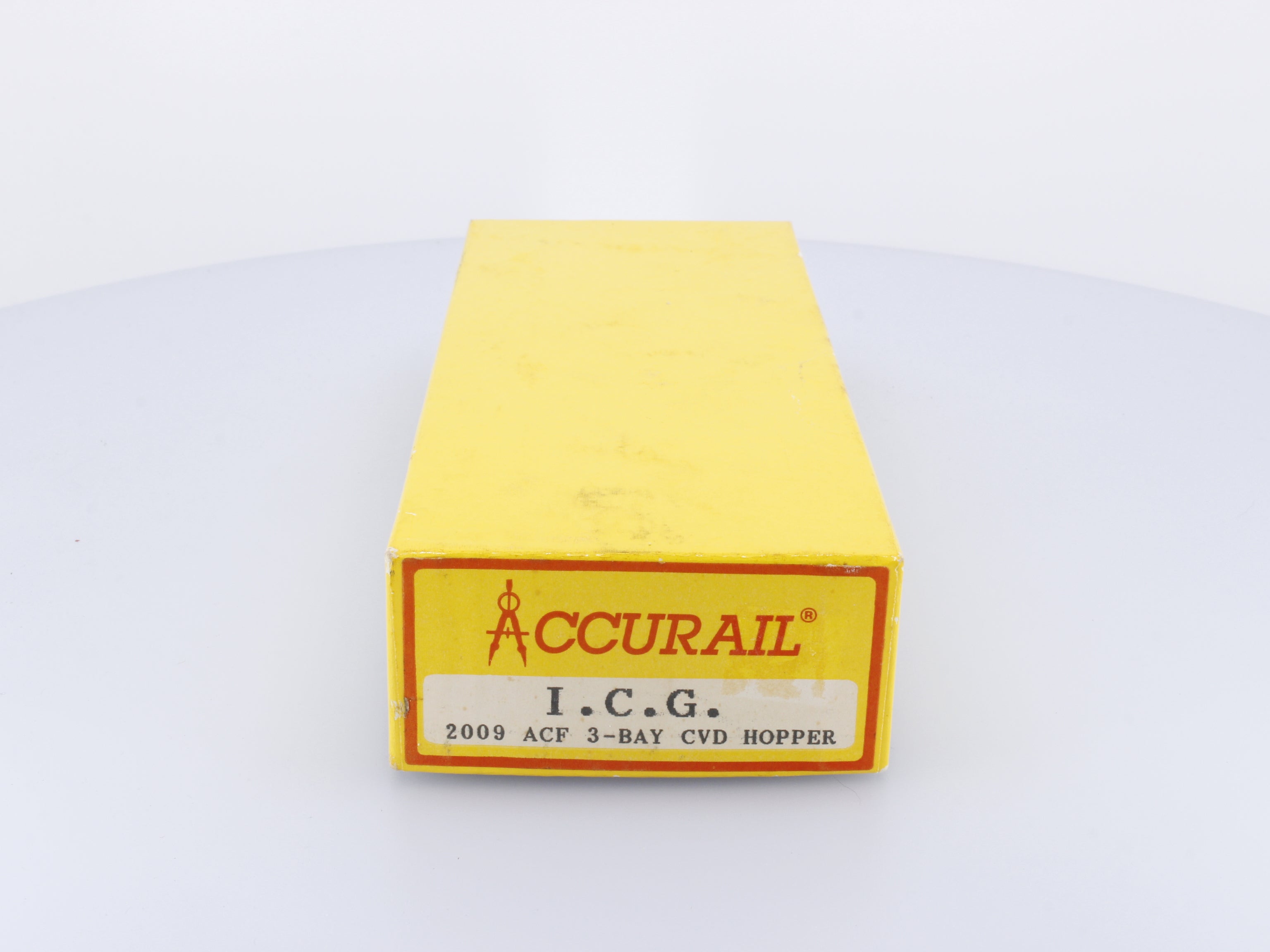 Accurail 2009 HO ACF 3-Bay Covered Hopper Illinois Central Gulf (ICG) 776427