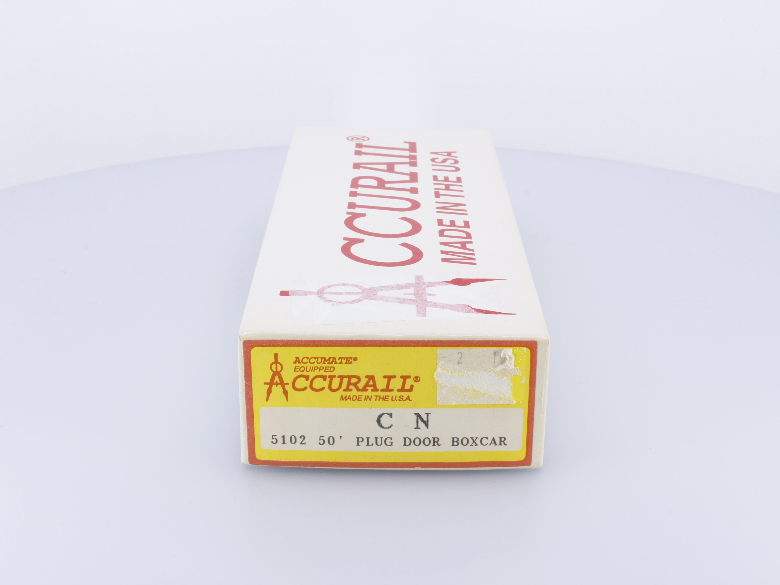 Accurail 5102 HO 50' Plug Door Box Car Canadian National (CN) 401626