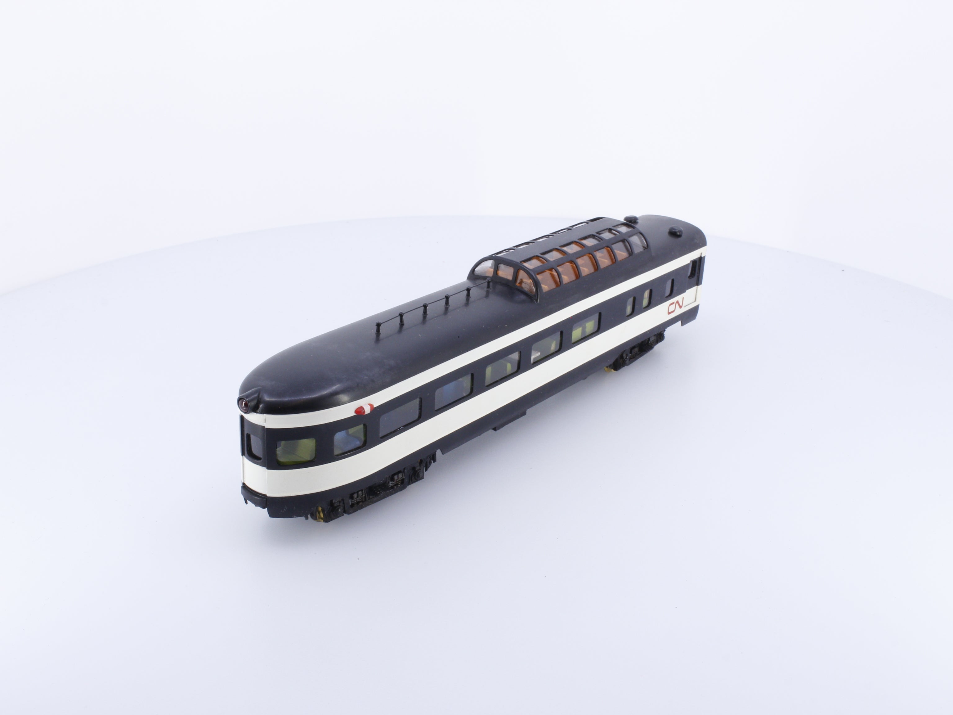 Tenshodo CNVDome HO Streamlined Passenger Car Observation Corrugated Side Canadian National (CN)