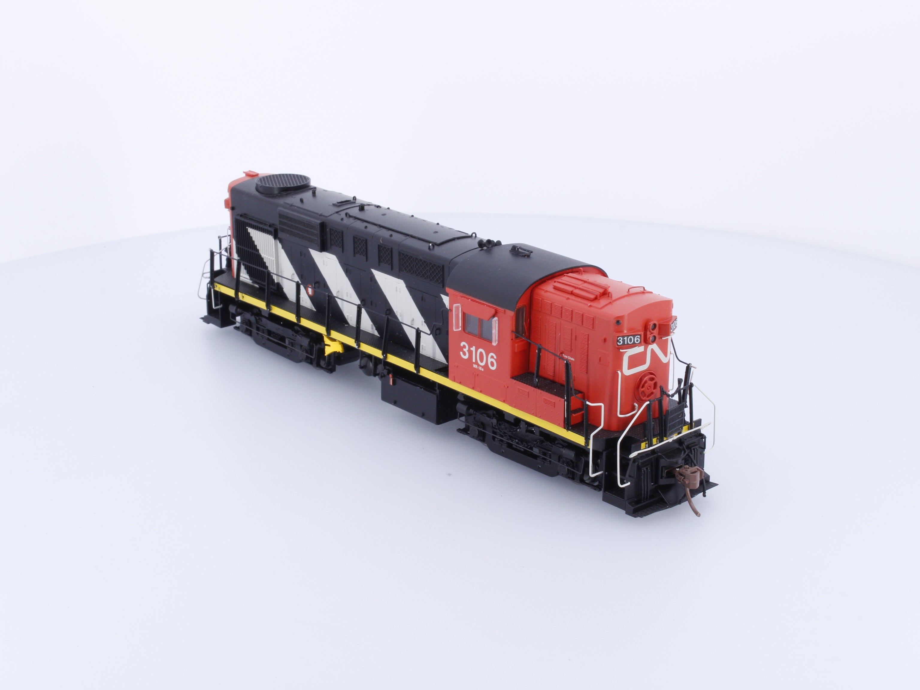 Rapido 32517 HO MLW RS-18 Diesel Locomotive Canadian National (CN) 3106 DCC & Sound