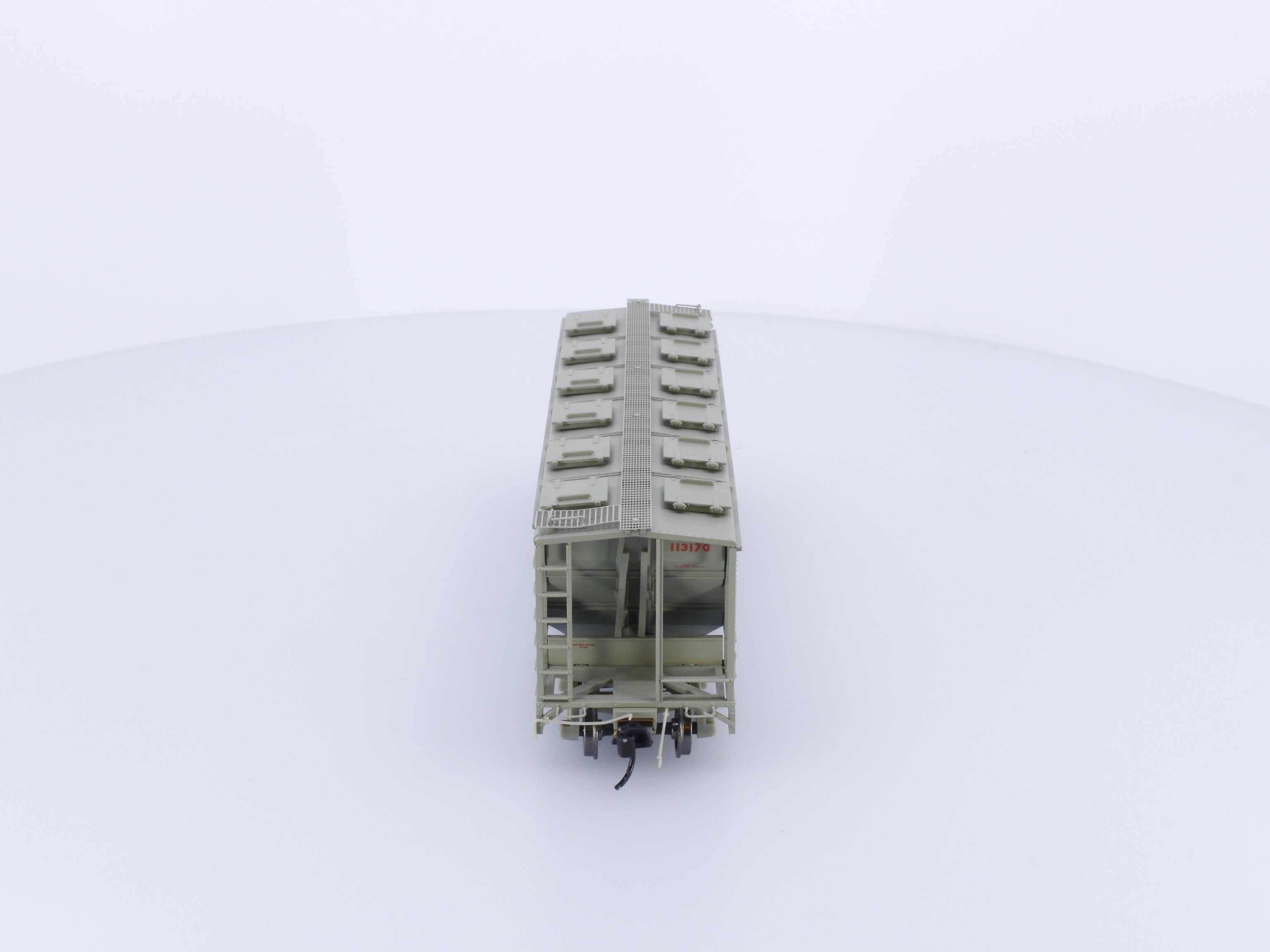 Trueline Trains 300551 HO 4 Bay Slab Side Hopper Canadian National (CN) 113170