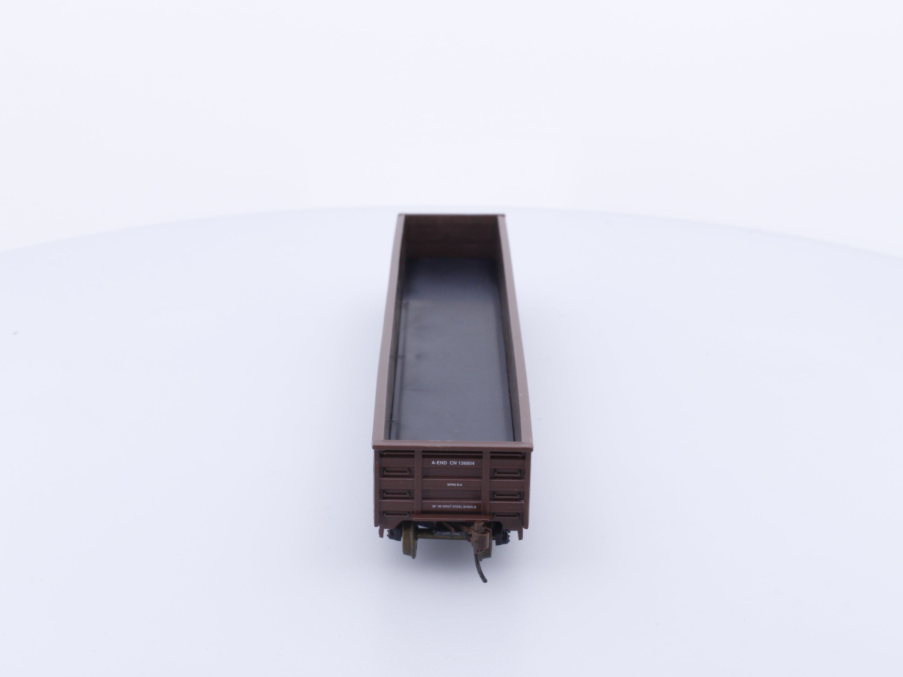 LBF Company 1933 HO 52' Smooth Side Mill Gondola Canadian National (CN) 136804