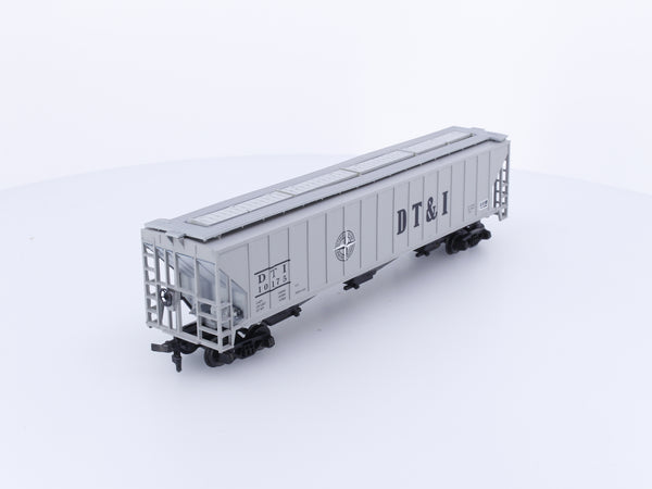 IHC 35268 HO 3 Bay Centerflow Hopper Car Detroit Toledo and Ironton (DTI) 10175
