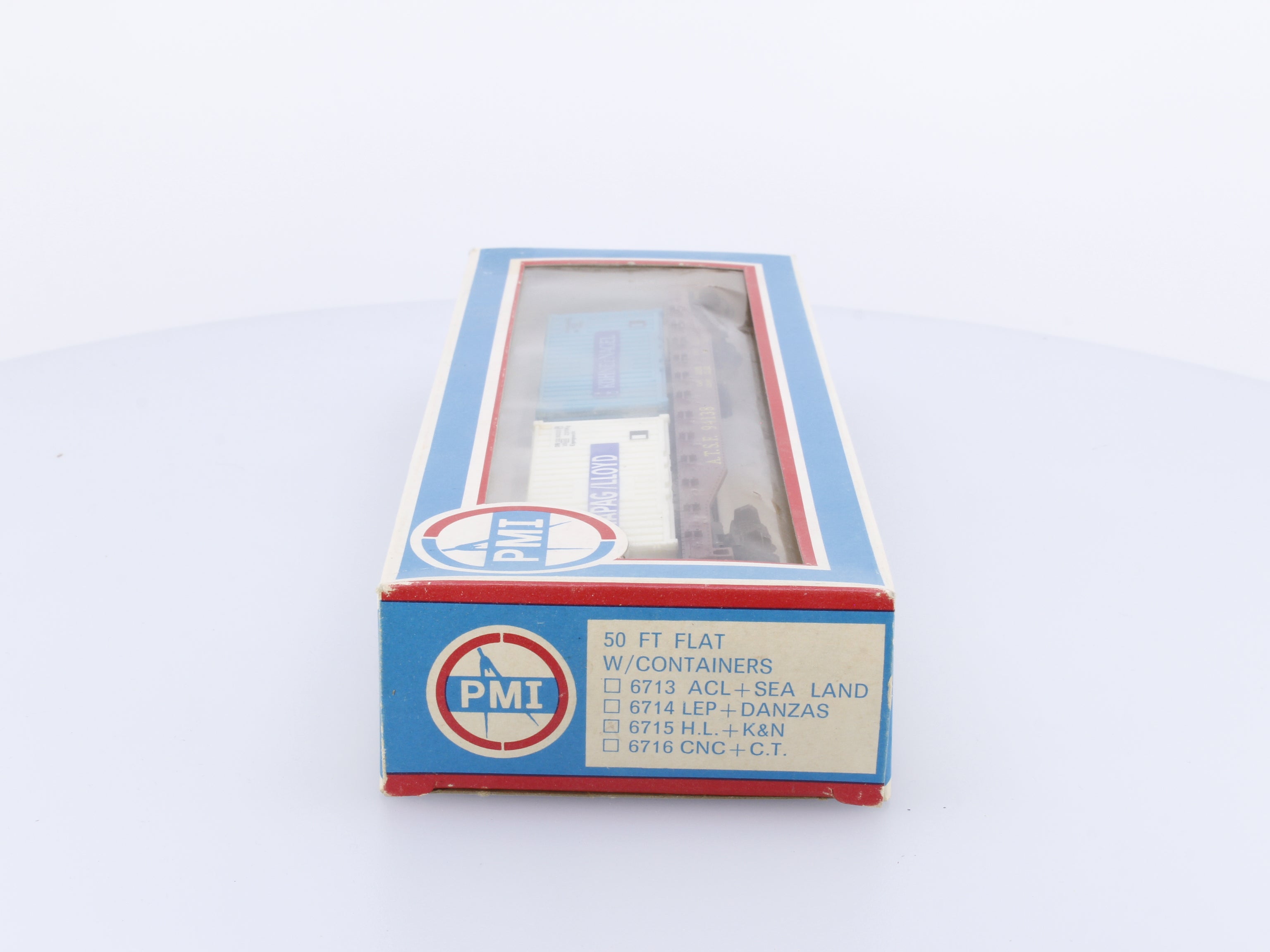 PMI 50FTFLAT HO 50' Flat Car with 2 Containers Atchison Topeka and Santa Fe (ATSF) 94138