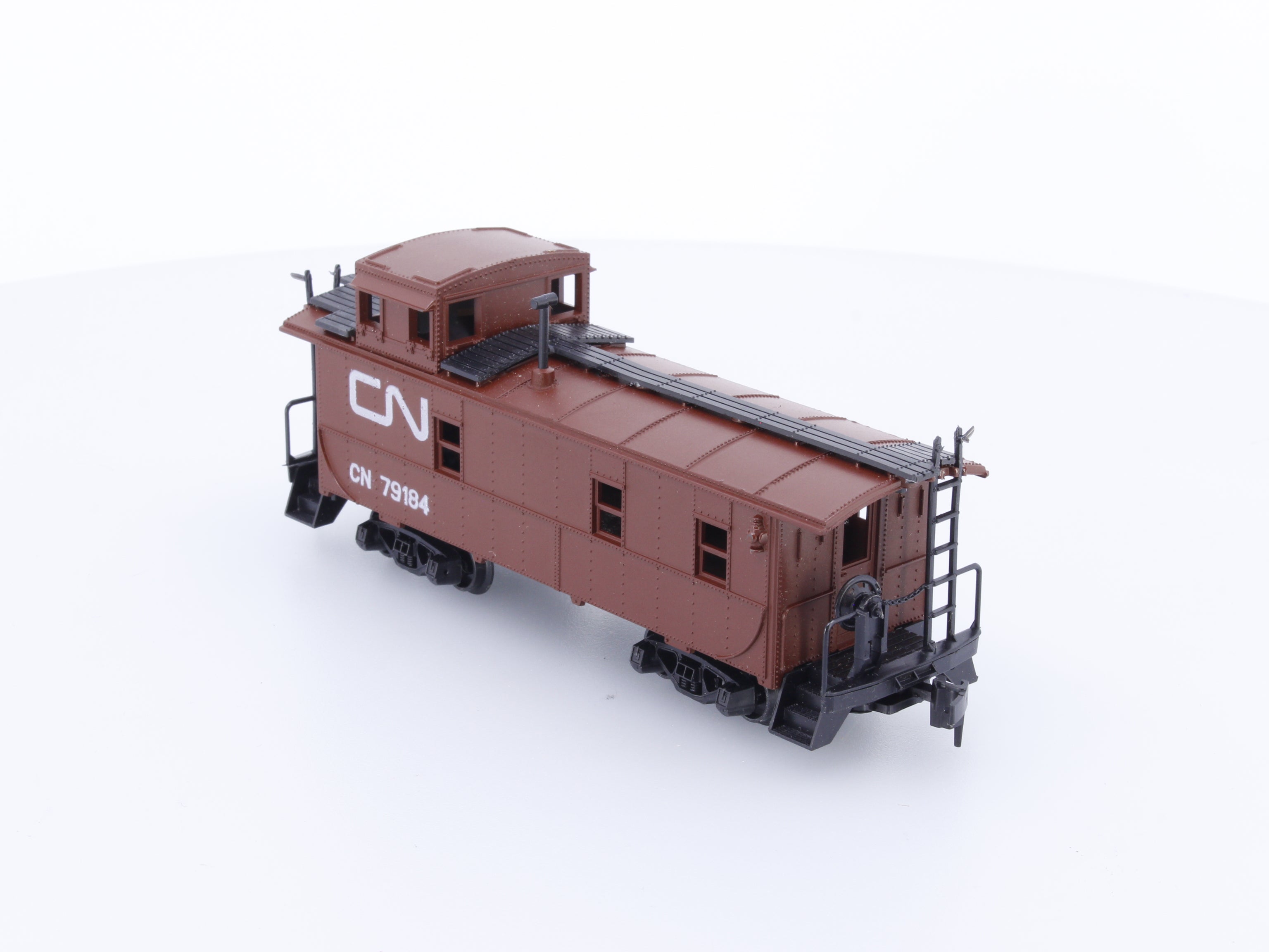 Model Power 694 HO Caboose Canadian National (CN) 79184
