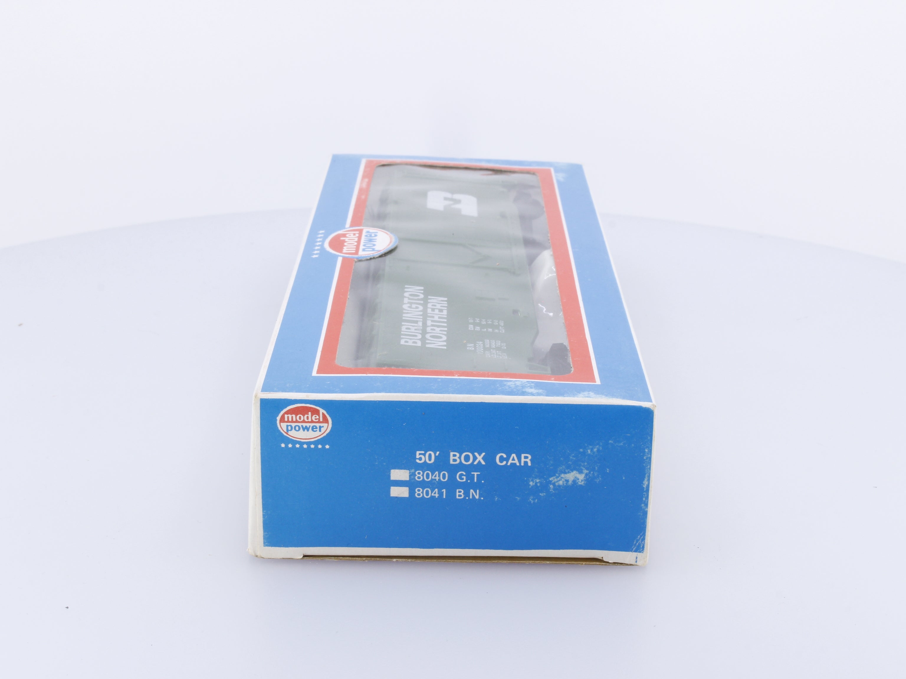 Model Power 8041 HO 50' Box Car Burlington Northern (BN) 100024