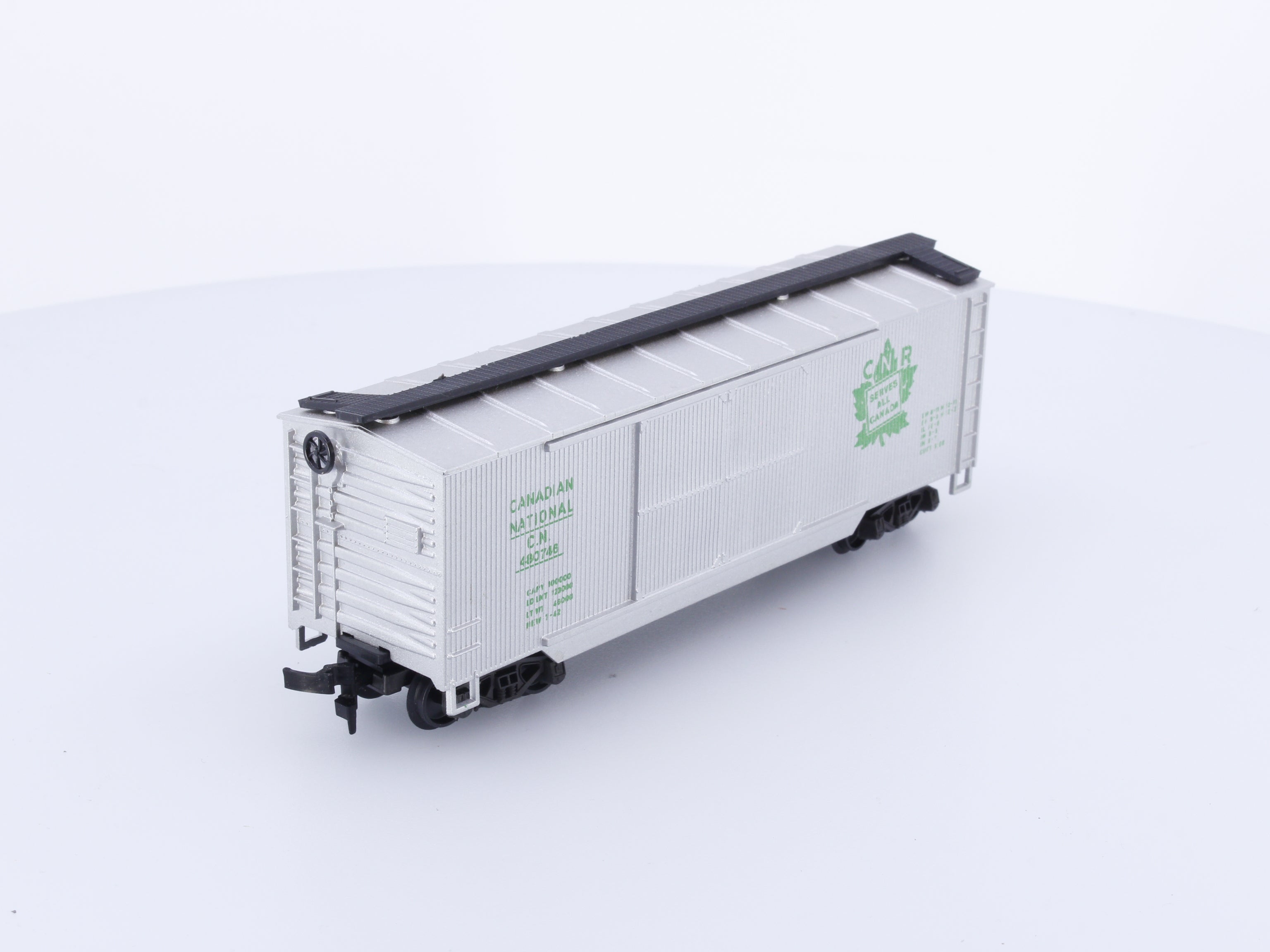 Model Power 9004 HO 40' Box Car Canadian National (CN) 480746 (#1)