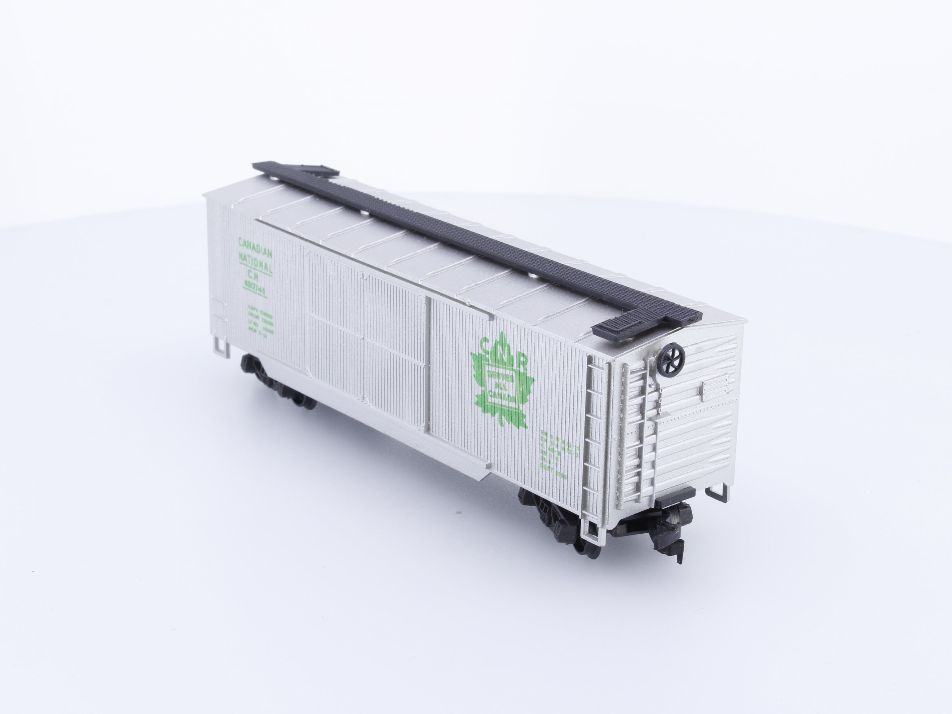 Model Power 9004 HO 40' Box Car Canadian National (CN) 480746 (#2)