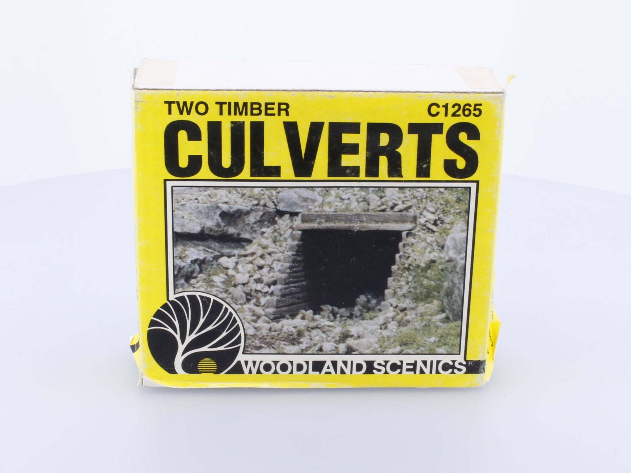 Woodland Scenics C1265 HO Two Timber Culverts